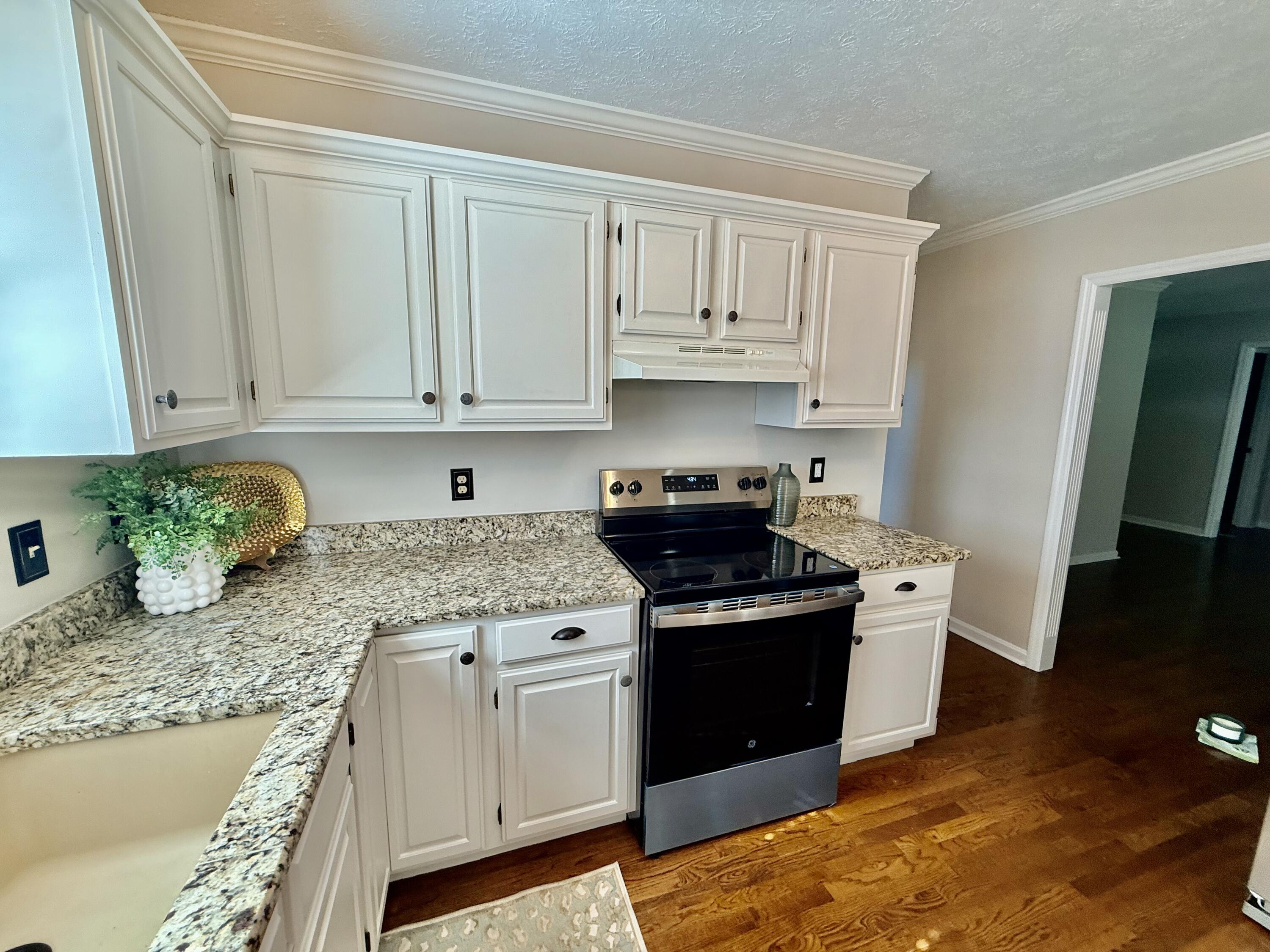 4709 Brookside Way Property Photo 6