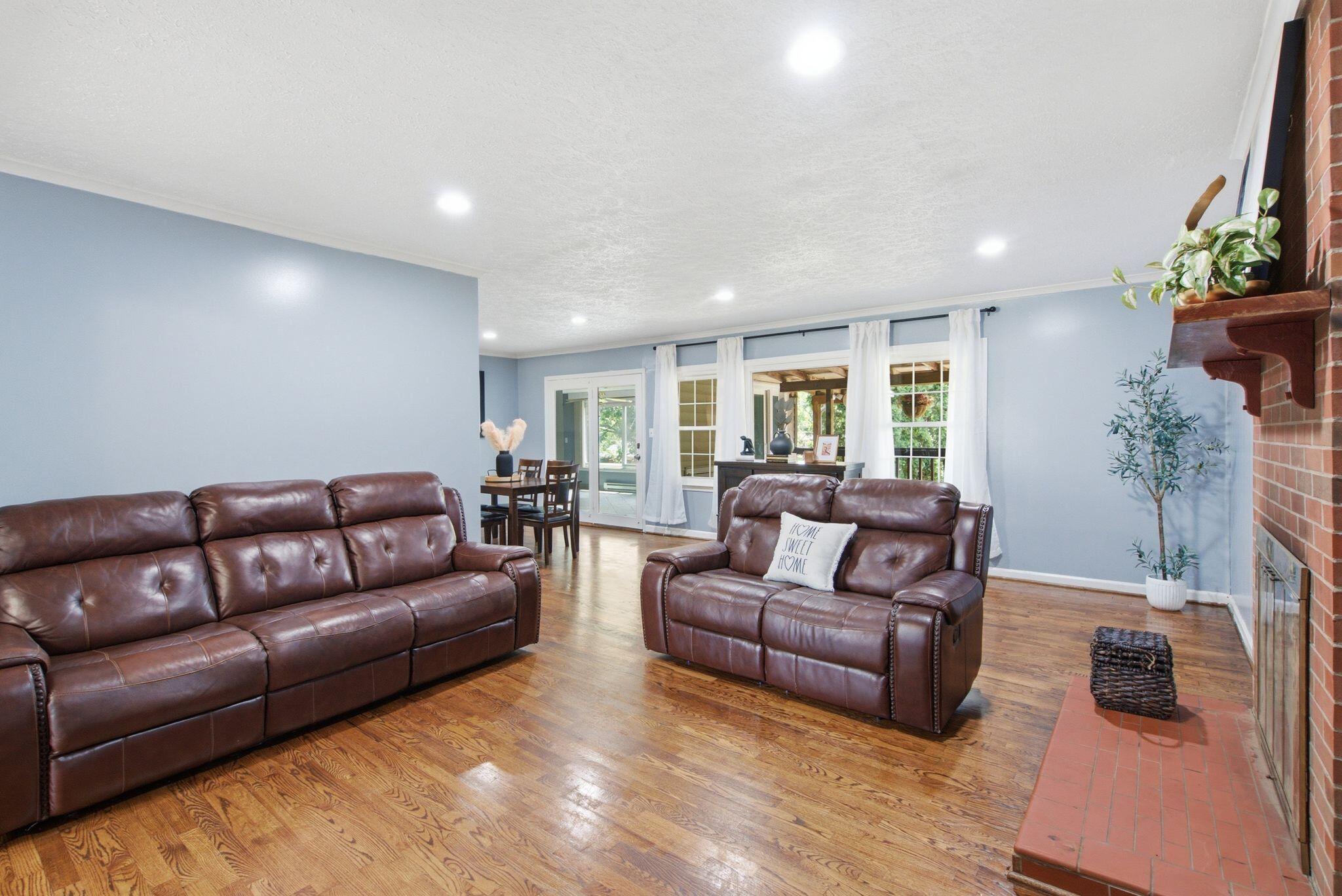 206 Hiawatha Trail Property Photo 8