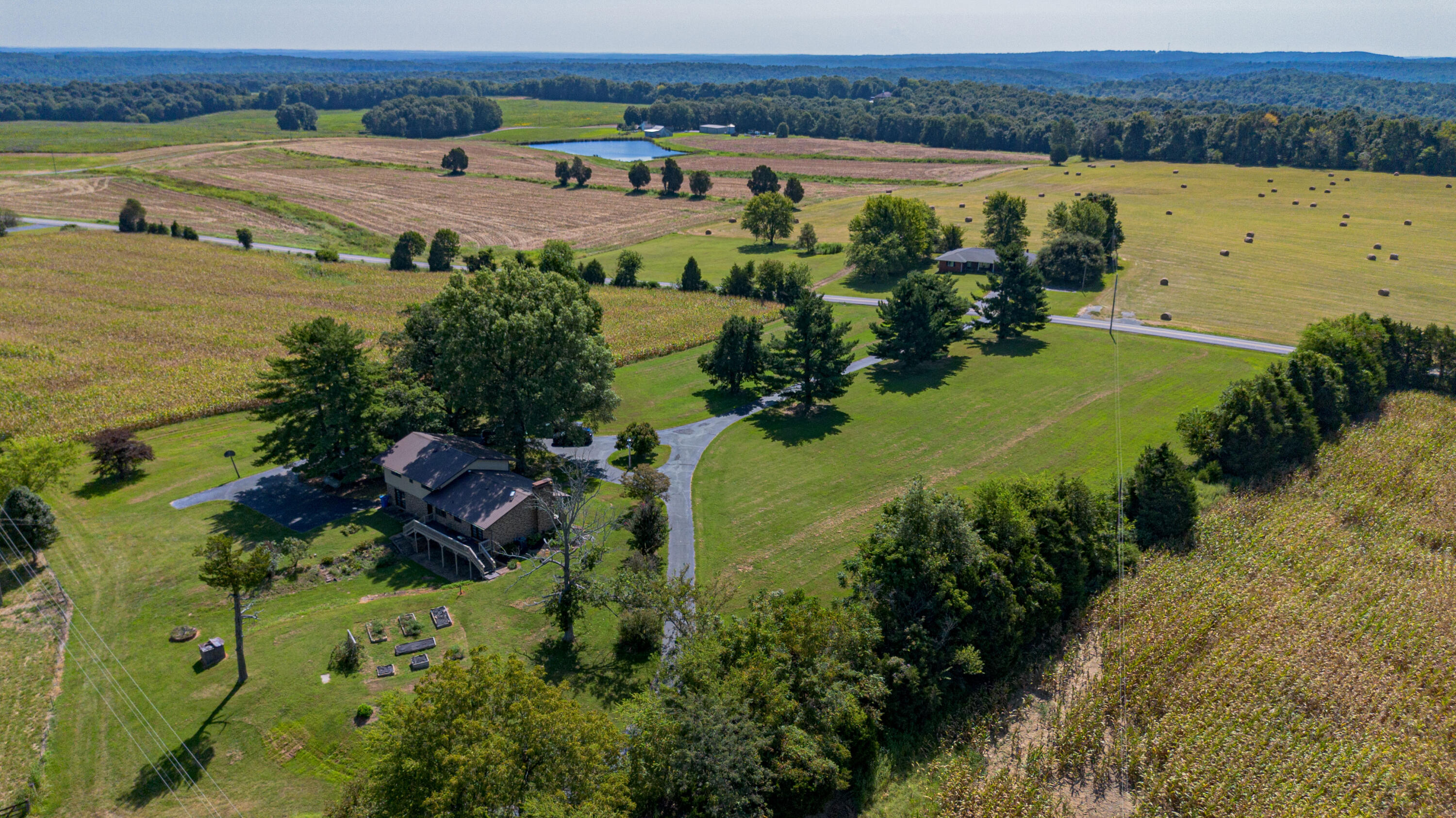 6844 Ky-120 Property Photo 3