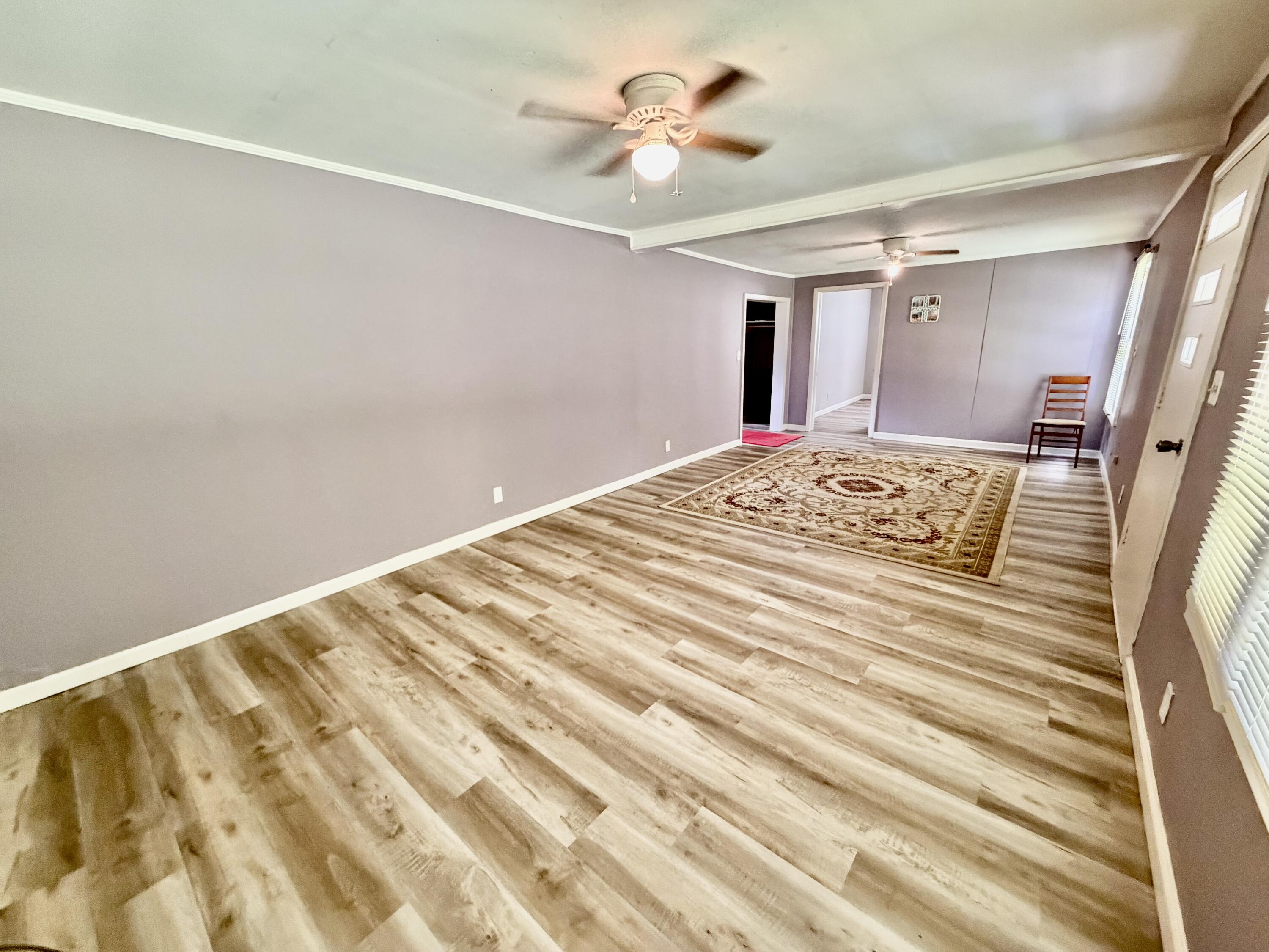 318 E Frog Hollow Road Property Photo 11