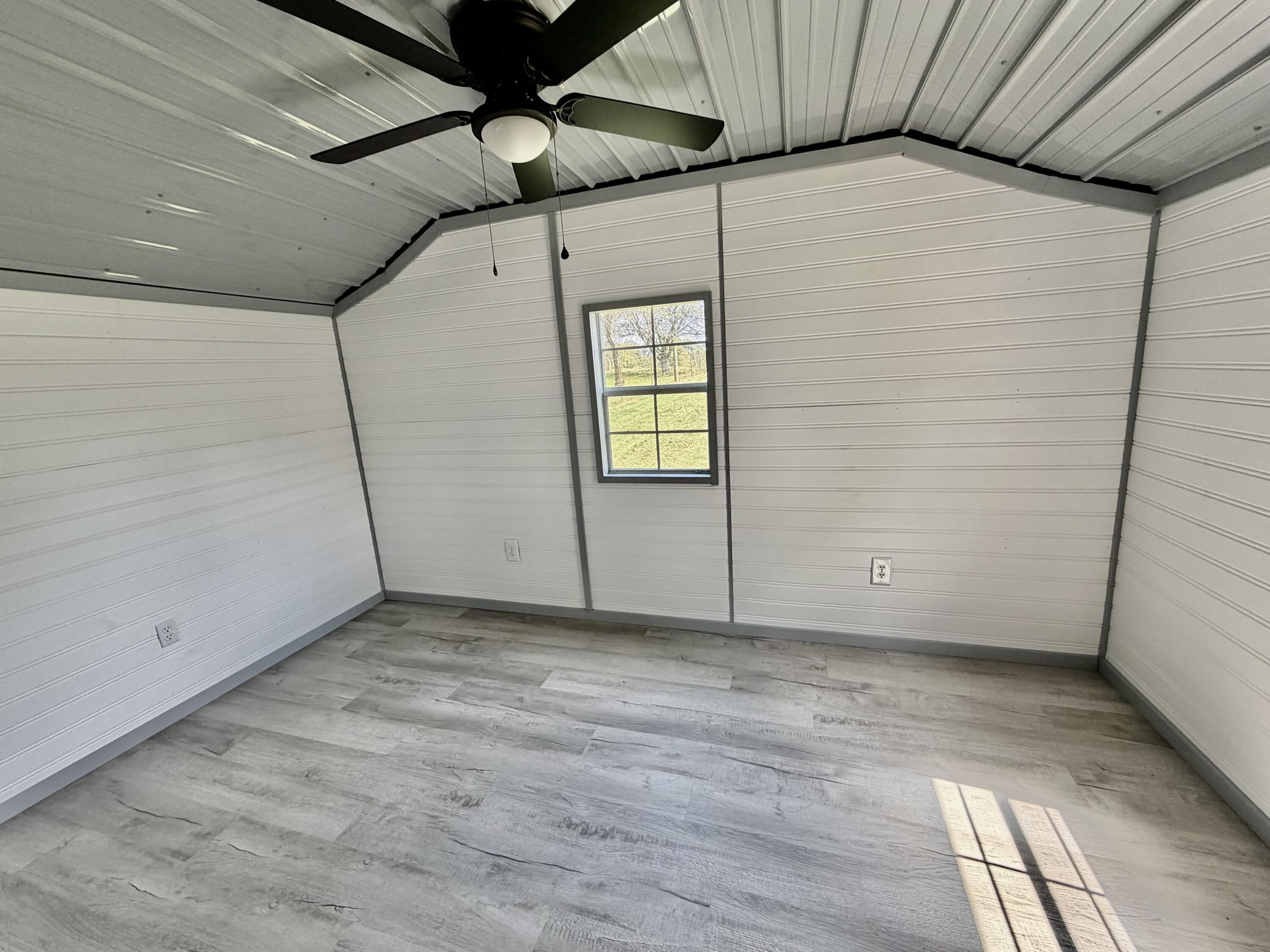 318 E Frog Hollow Road Property Photo 22