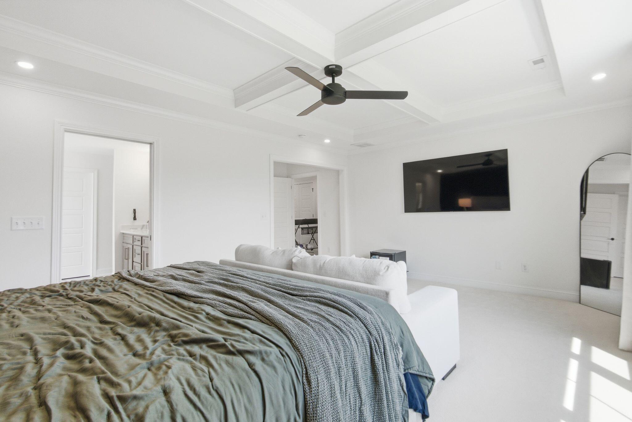 1060 Squirrel Nest Lane Property Photo 35