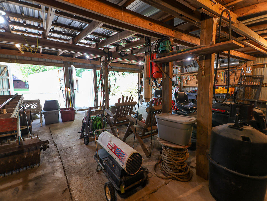 2499 Kentucky 58 Property Photo 40