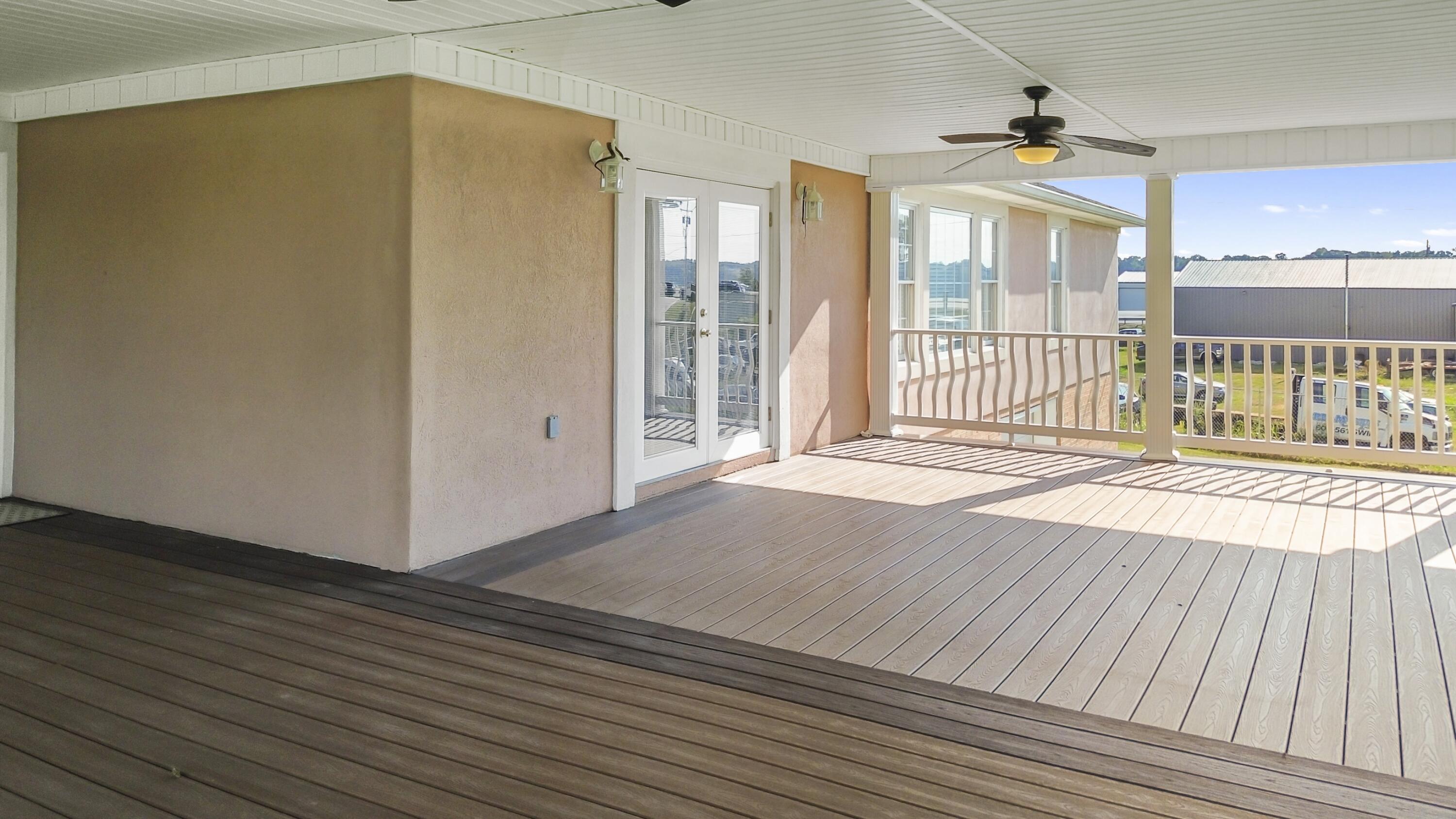 17 Windy Hills Drive Property Photo 7