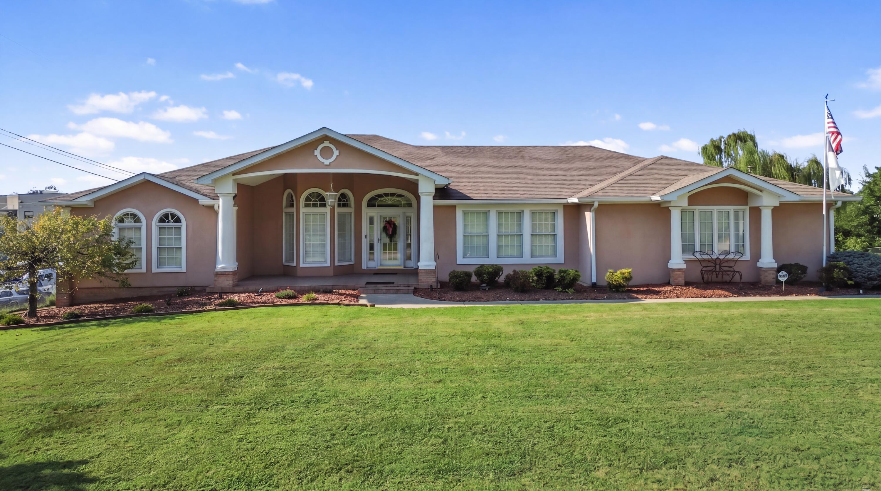 17 Windy Hills Drive Property Photo 10