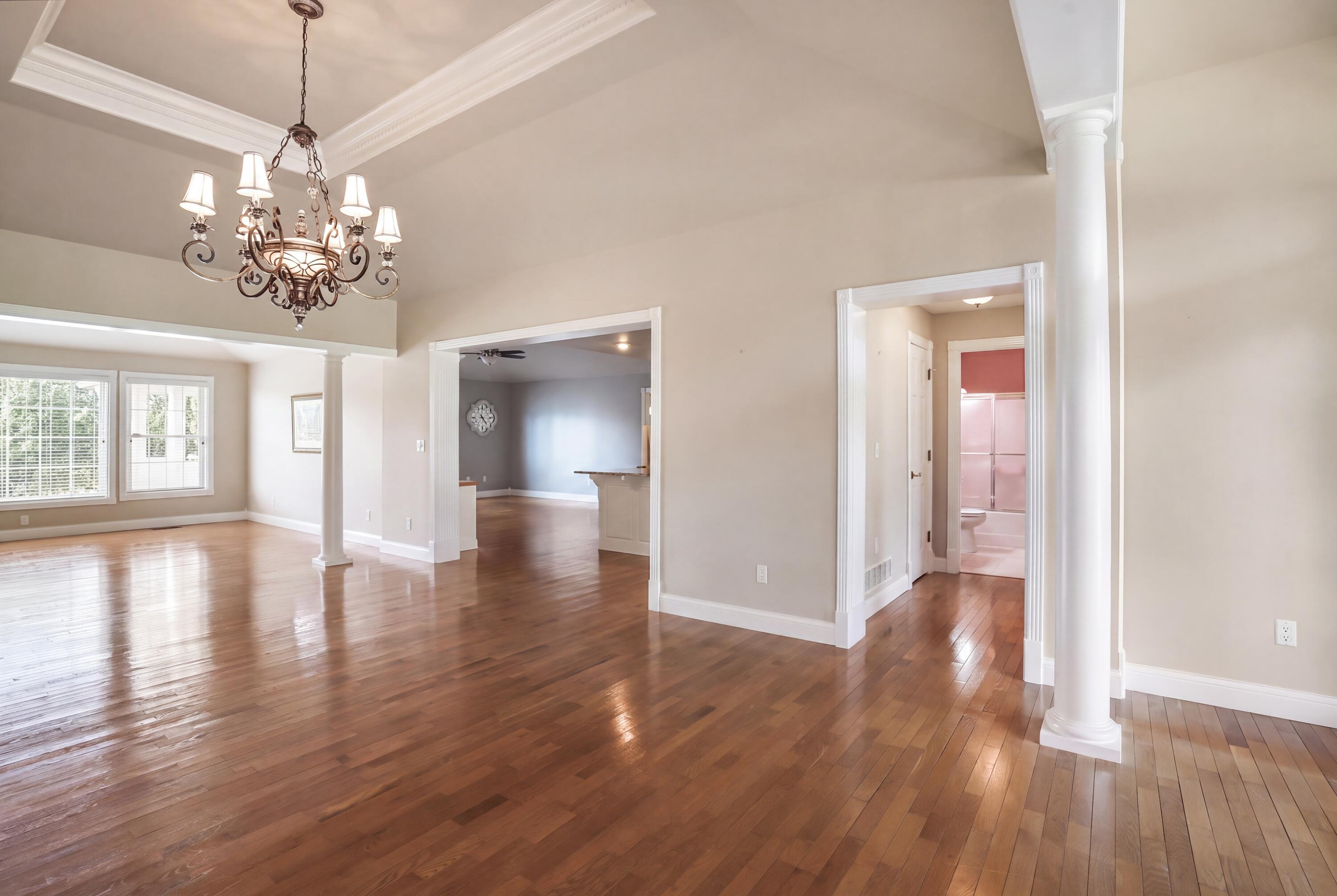 17 Windy Hills Drive Property Photo 12
