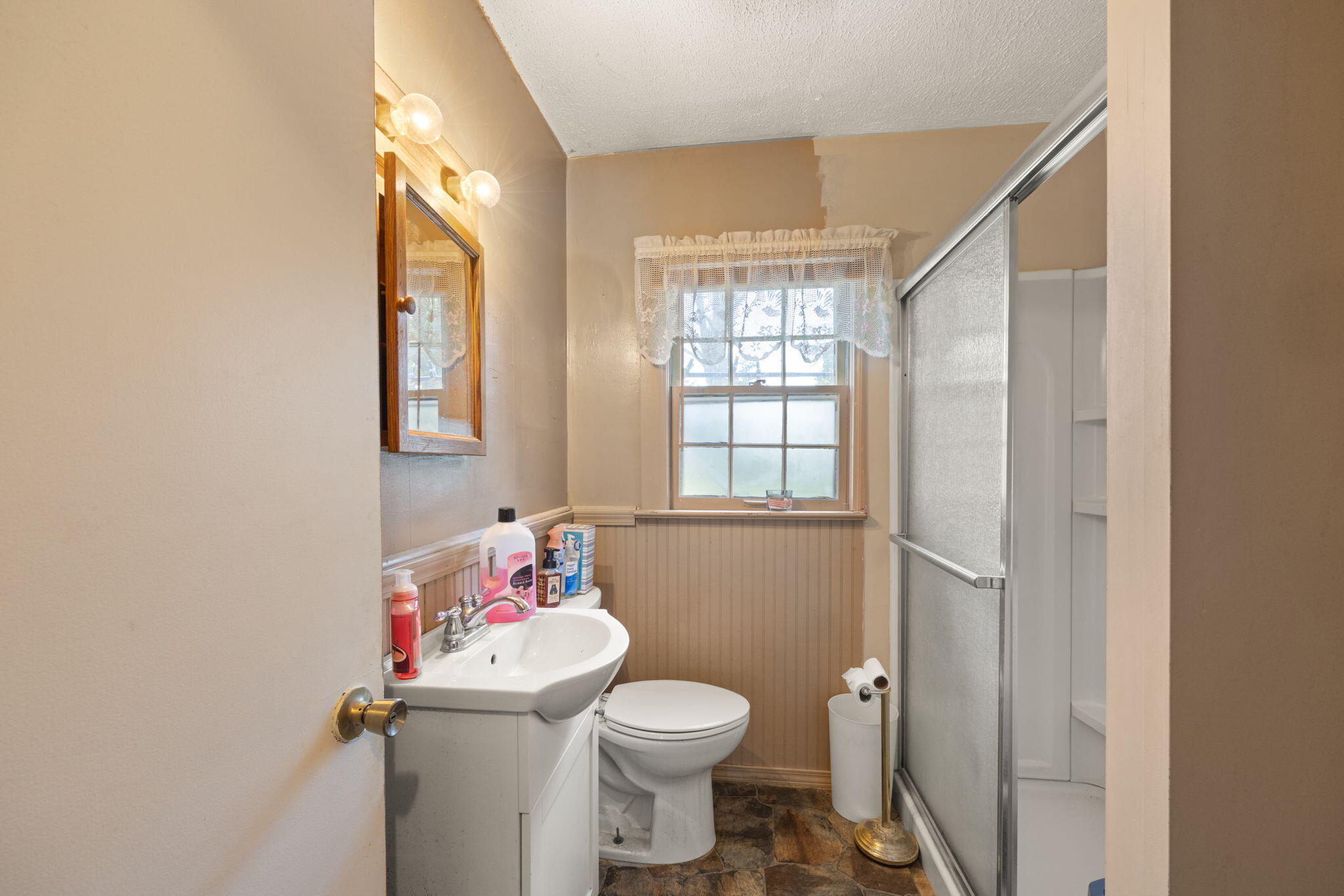 702 Rogers Road Property Photo 35