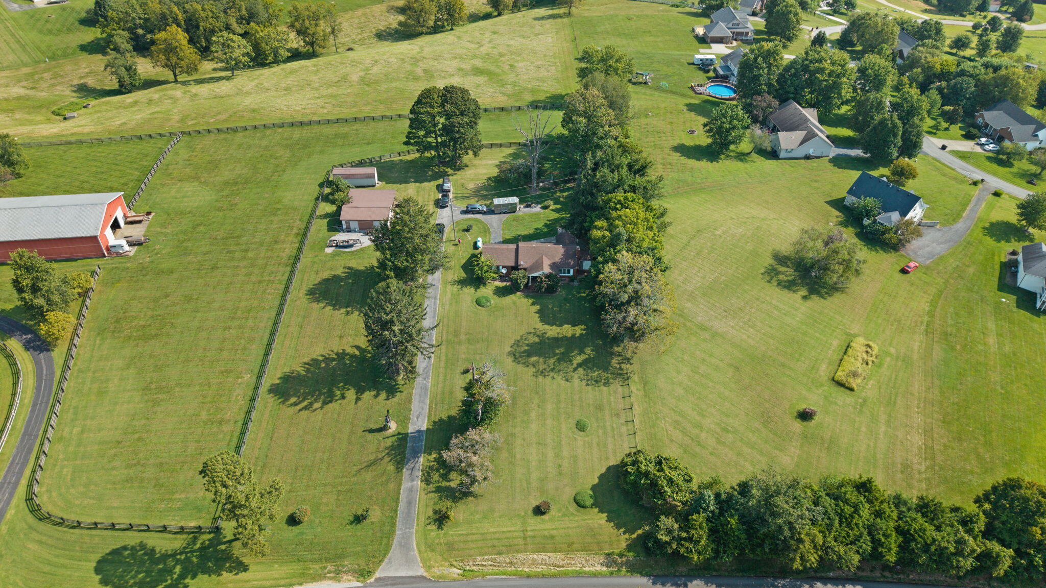 702 Rogers Road Property Photo 43