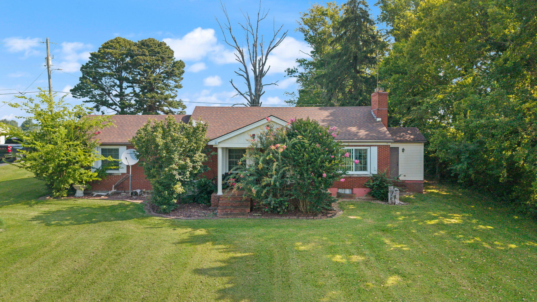 702 Rogers Road Property Photo 57