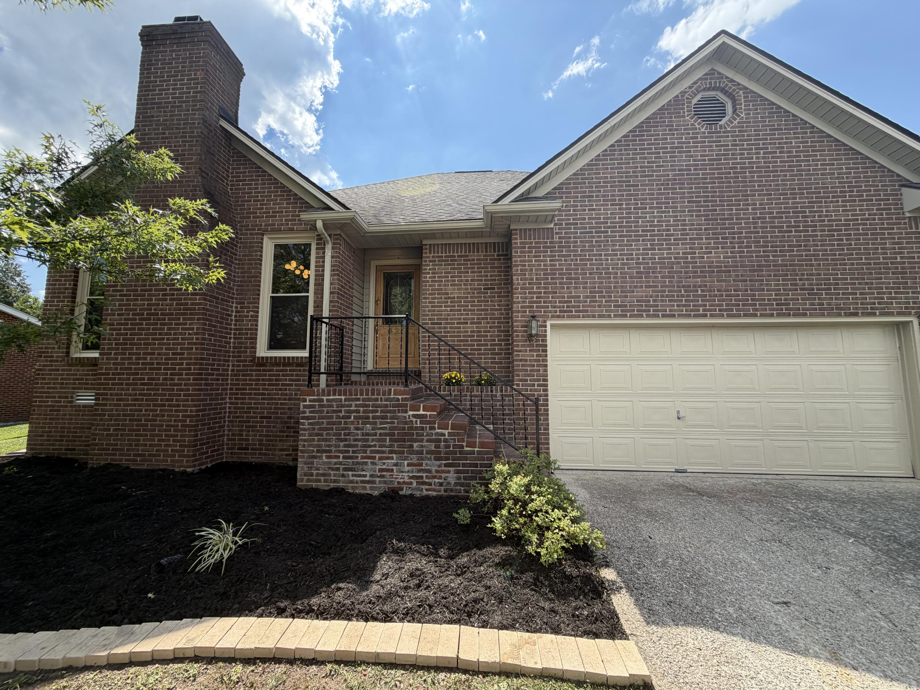 420 Calmes Boulevard Property Photo 1