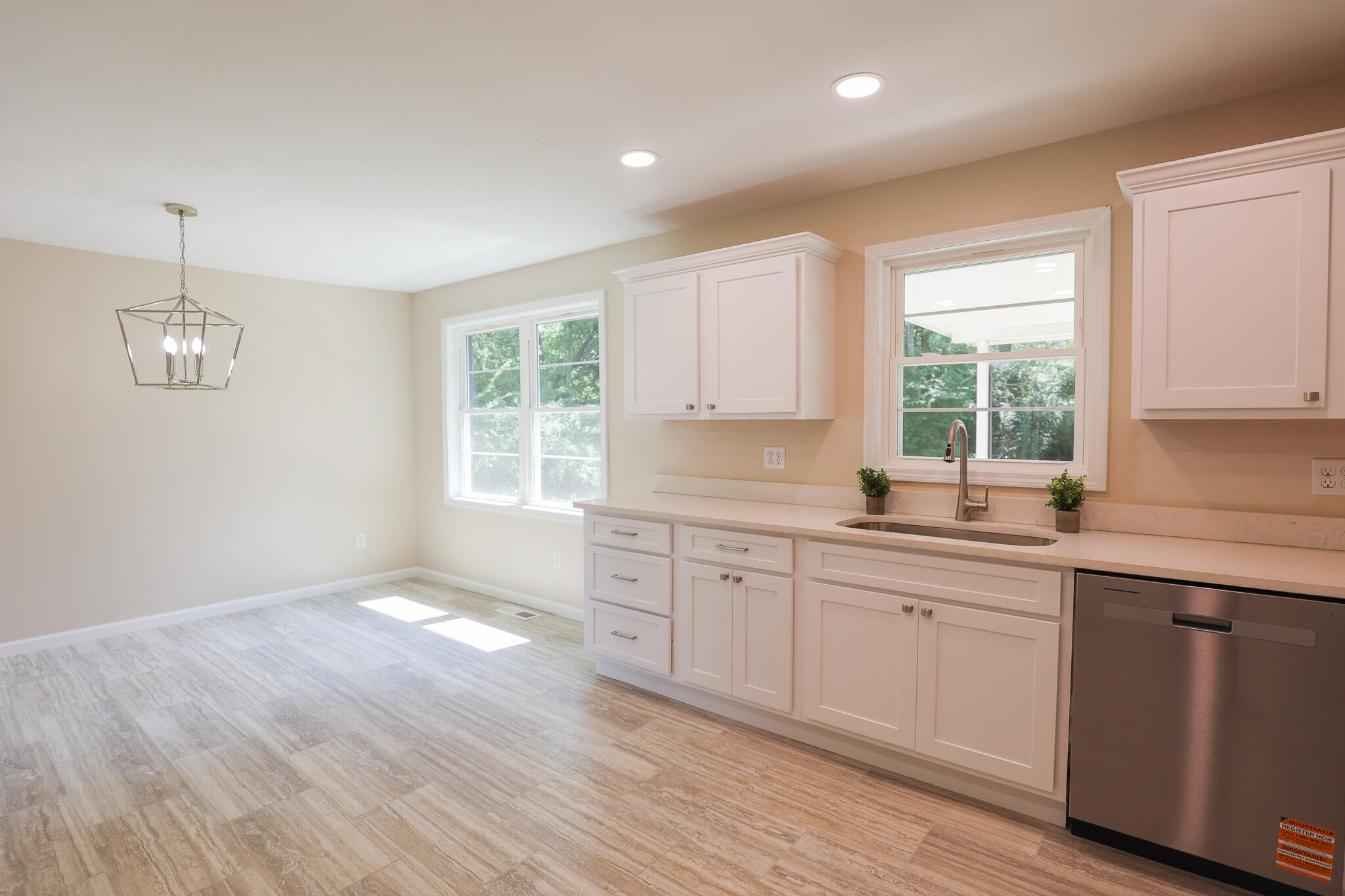 209 Cambridge Drive Property Photo 15