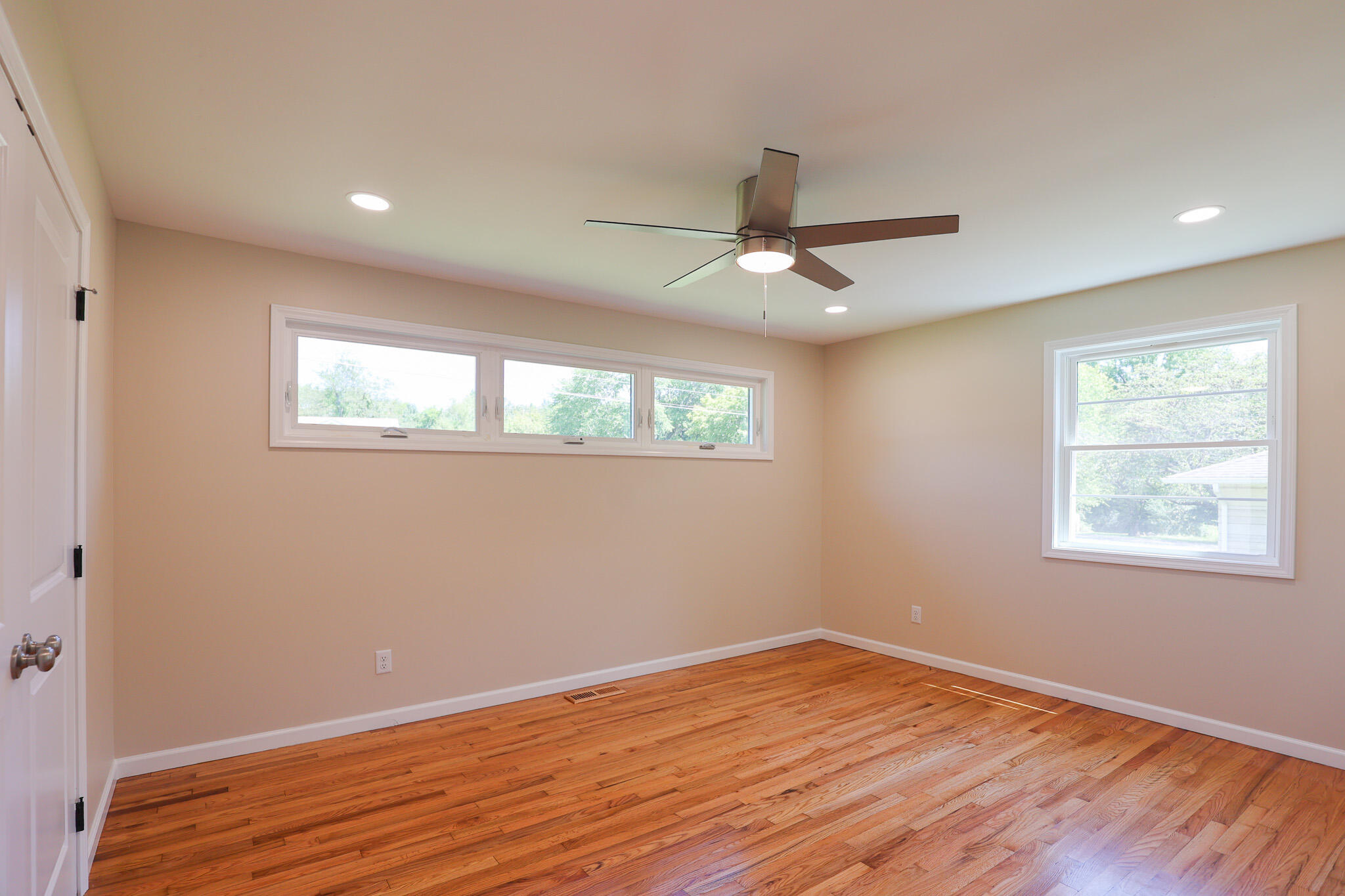 209 Cambridge Drive Property Photo 16