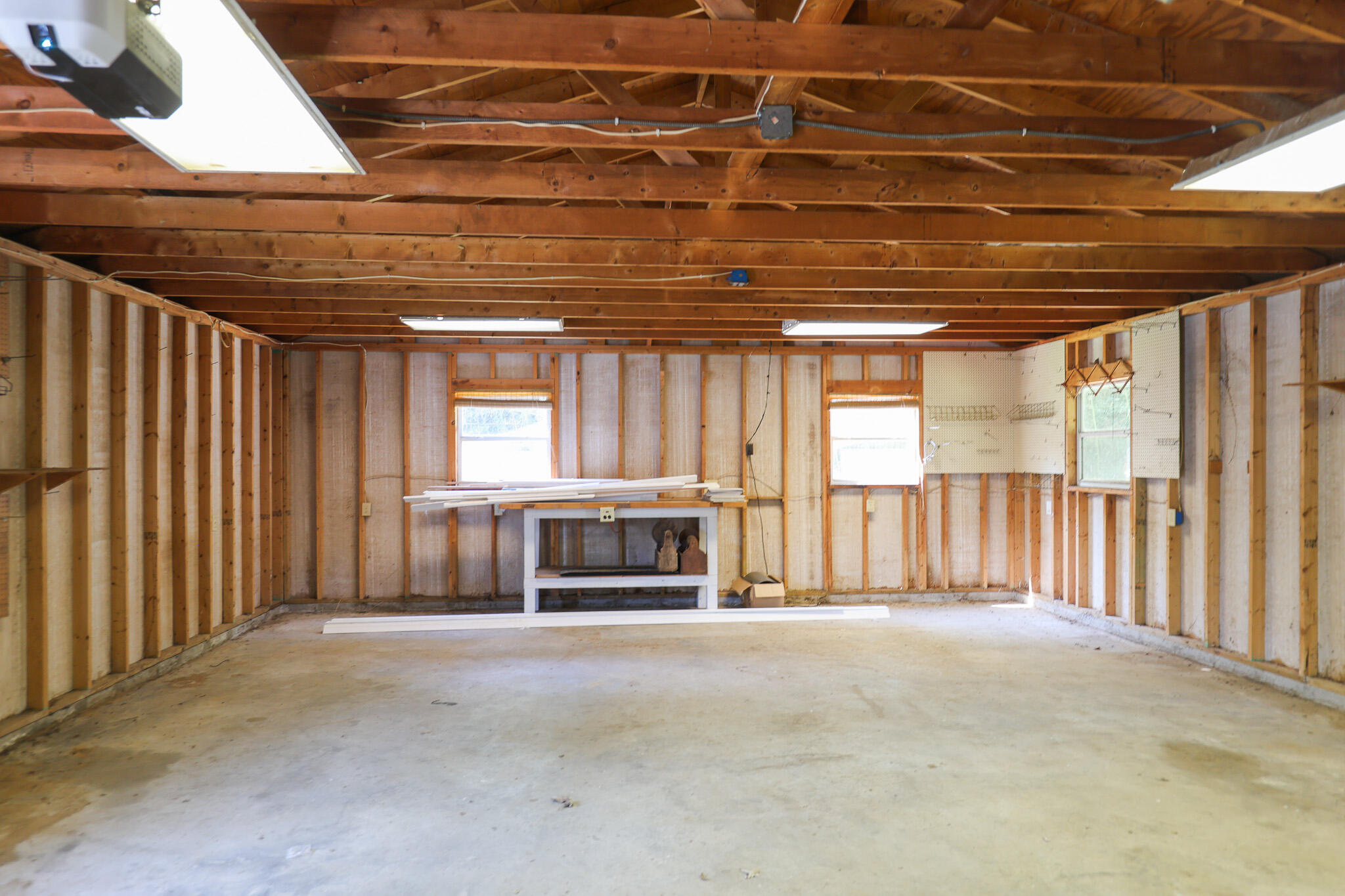 209 Cambridge Drive Property Photo 35
