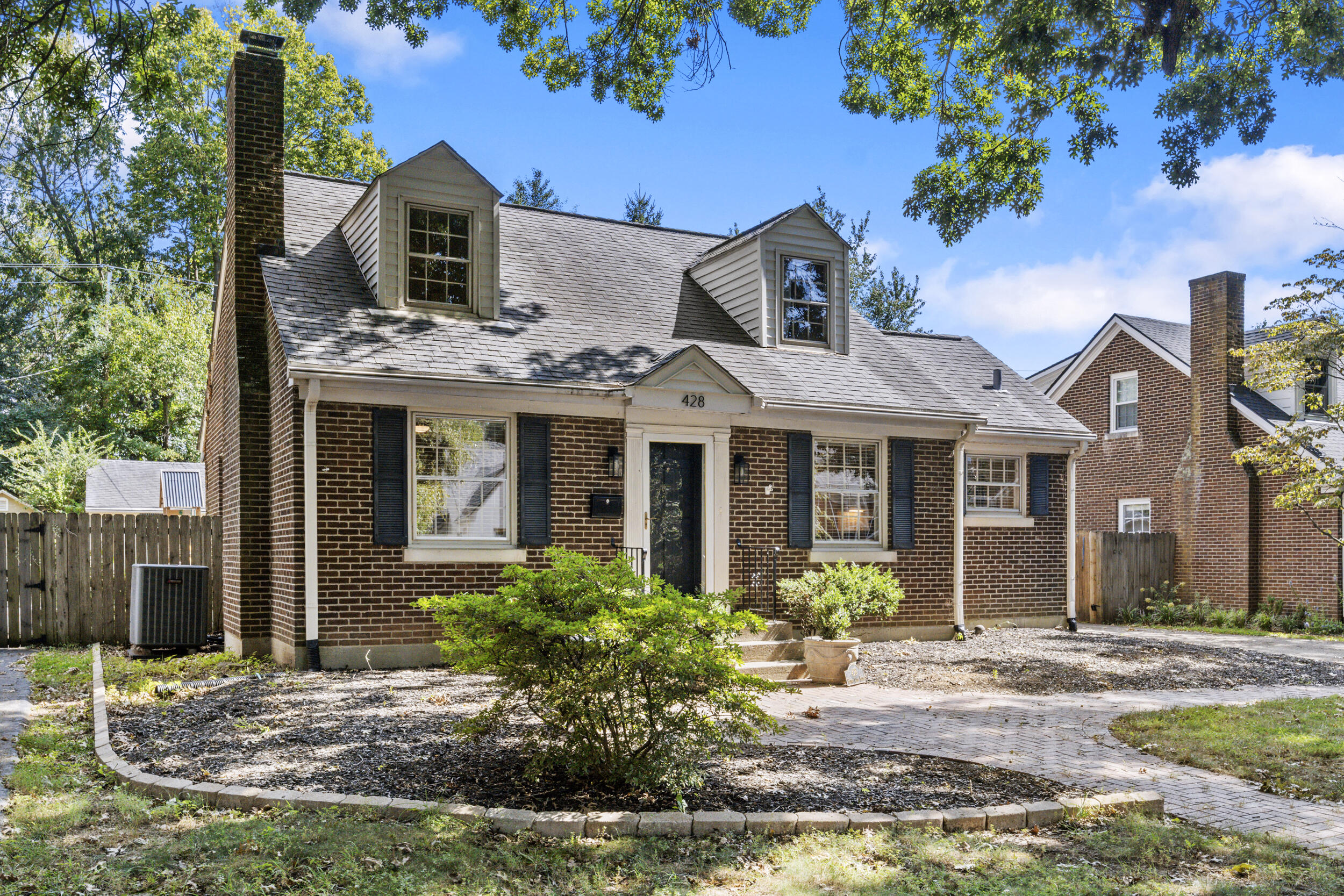 428 Henry Clay Boulevard Property Photo 1
