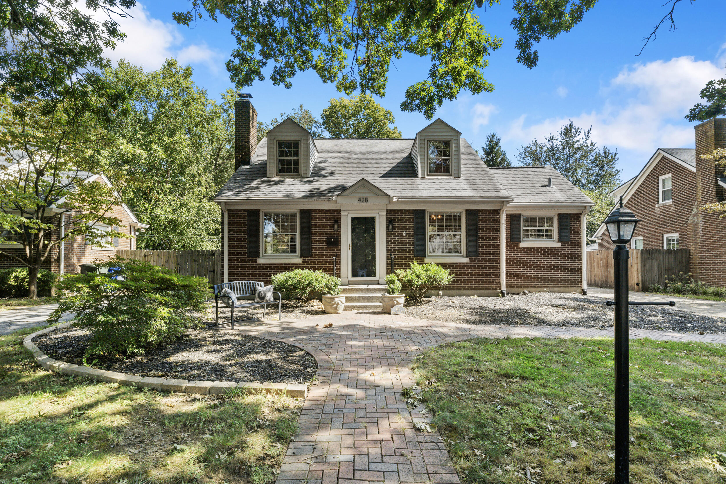 428 Henry Clay Boulevard Property Photo 4