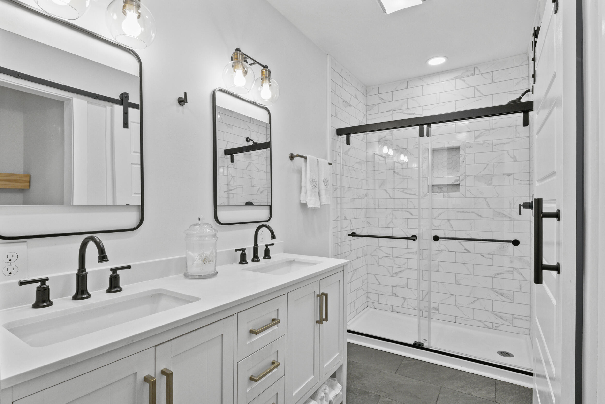 428 Henry Clay Boulevard Property Photo 26