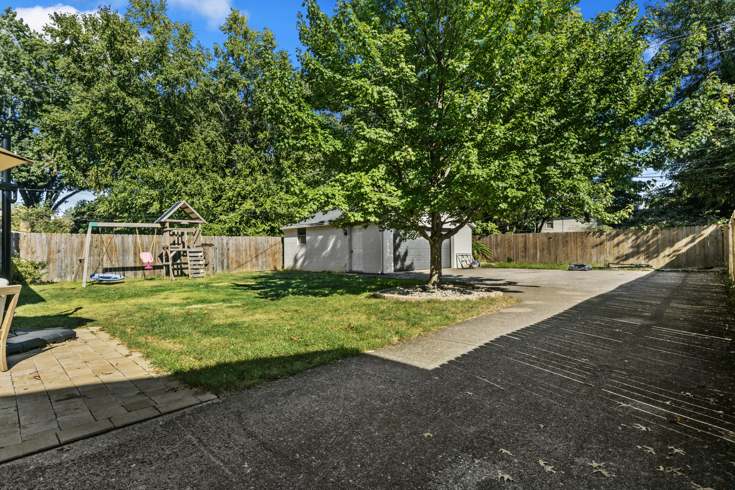 428 Henry Clay Boulevard Property Photo 43
