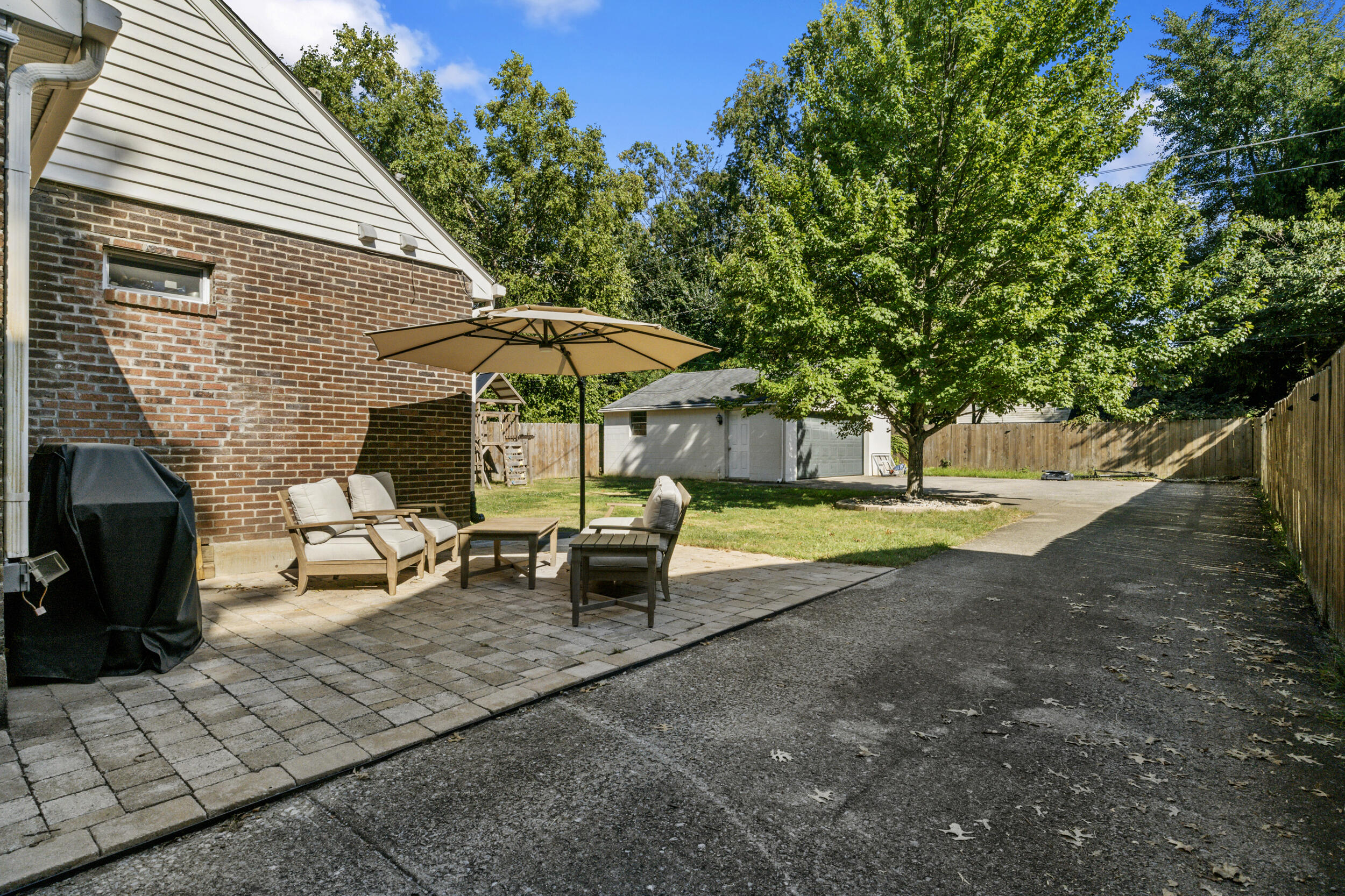 428 Henry Clay Boulevard Property Photo 43