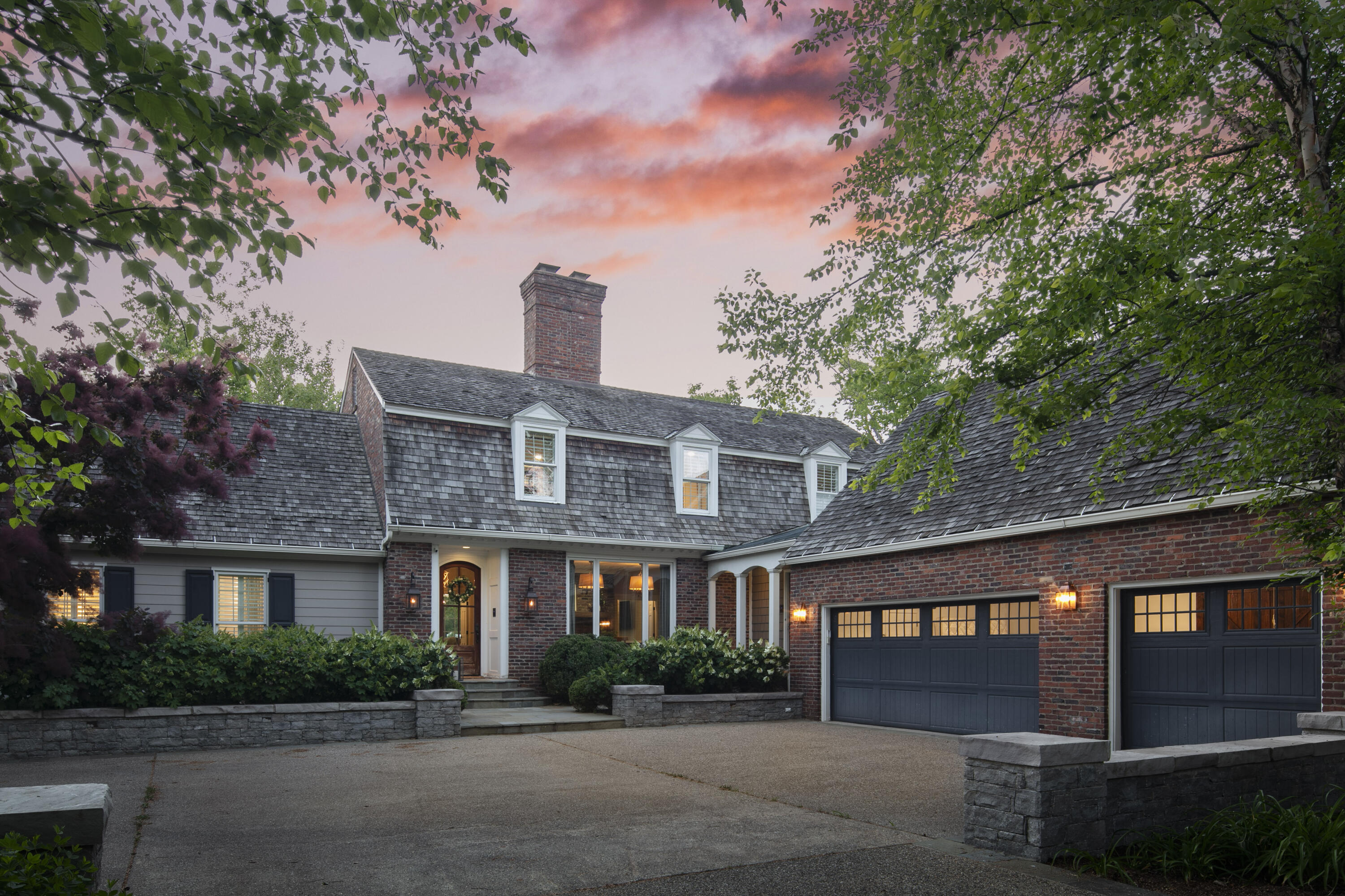 2104 Island Point Property Photo 1