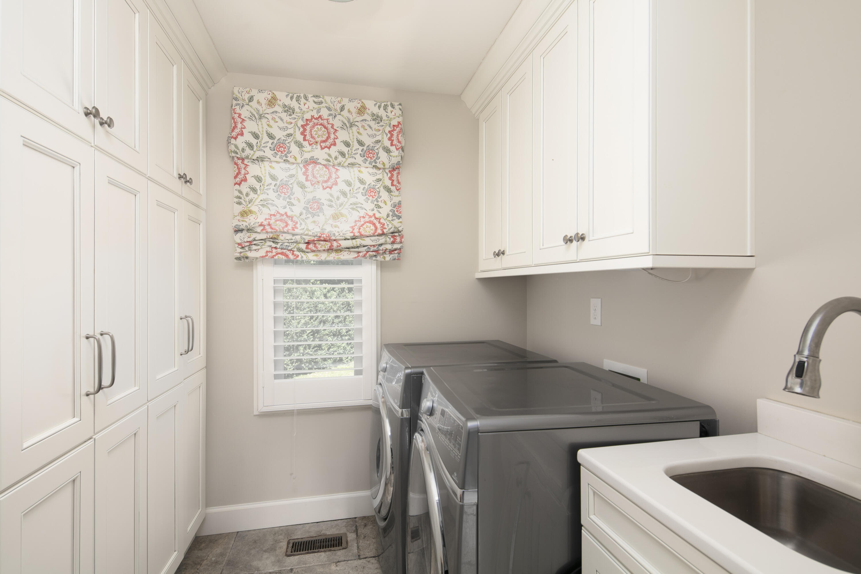 2104 Island Point Property Photo 25