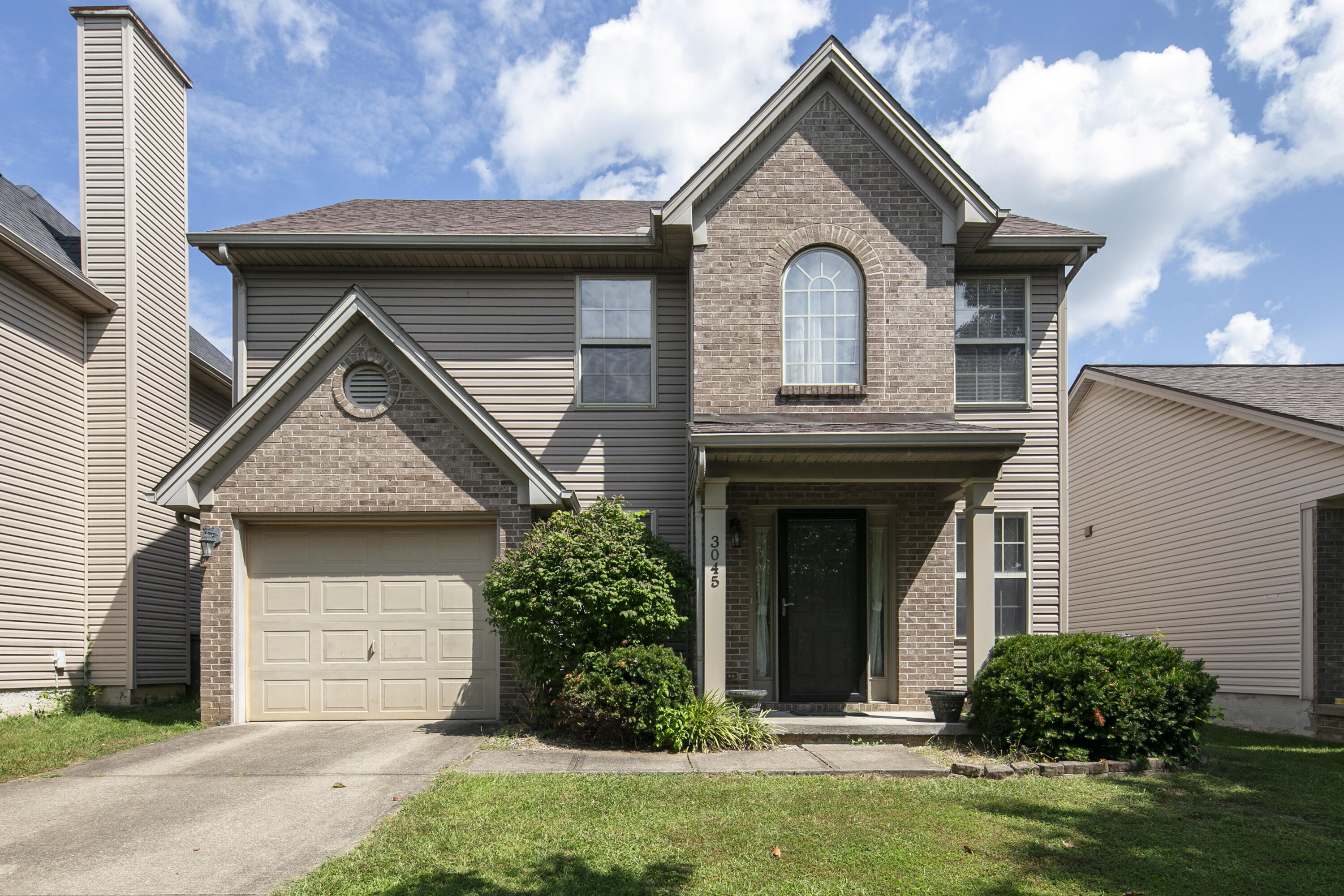 3045 River Run Trail Property Photo 1