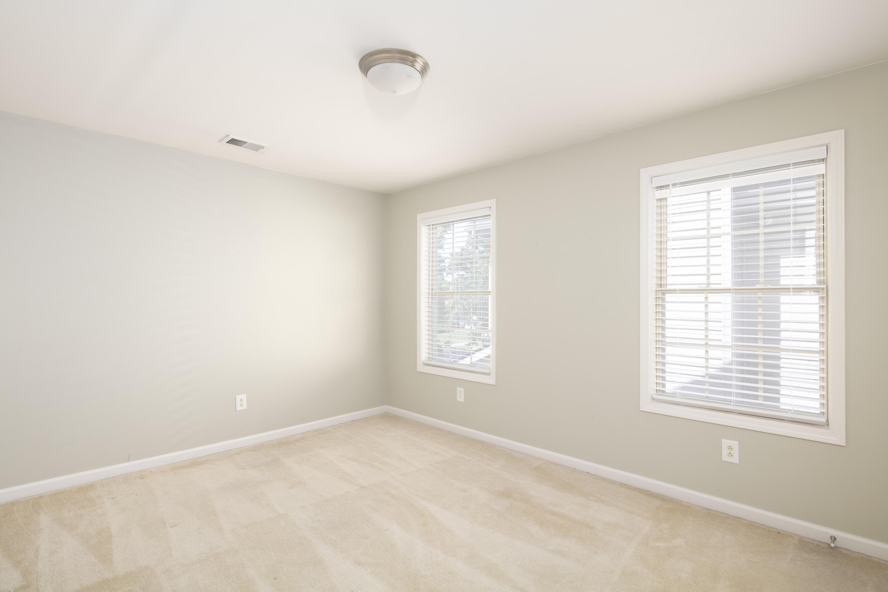 3045 River Run Trail Property Photo 12