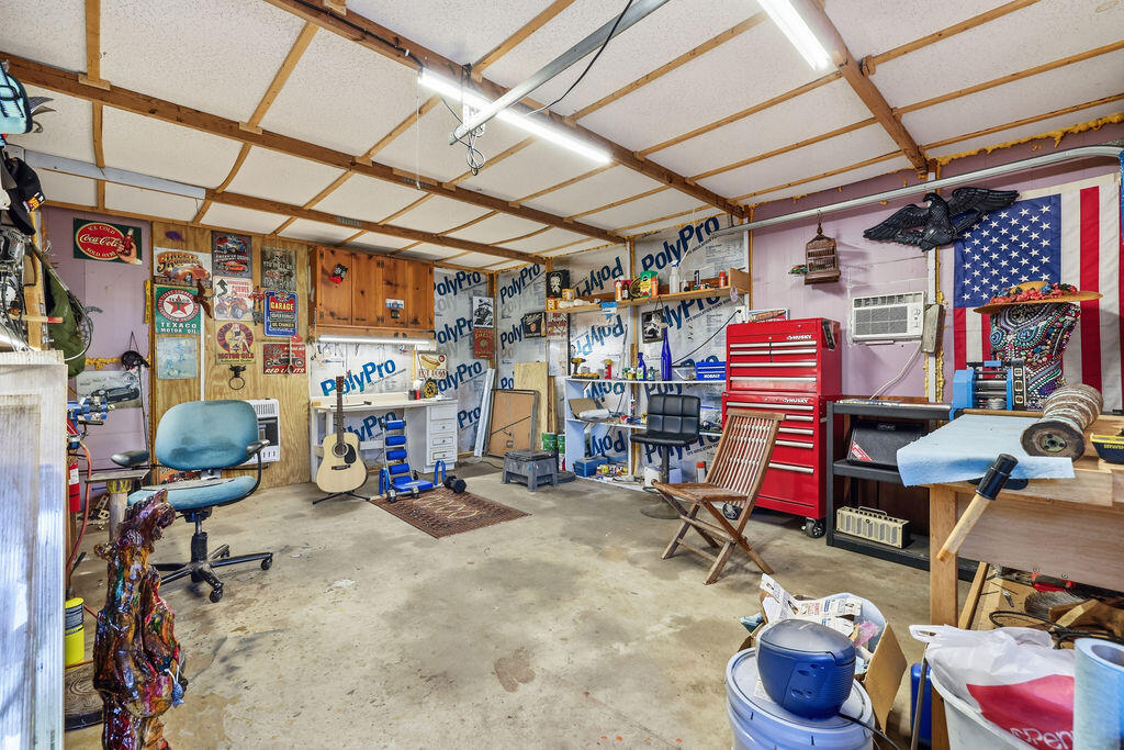 1040 South Gum Springs Road Property Photo 26