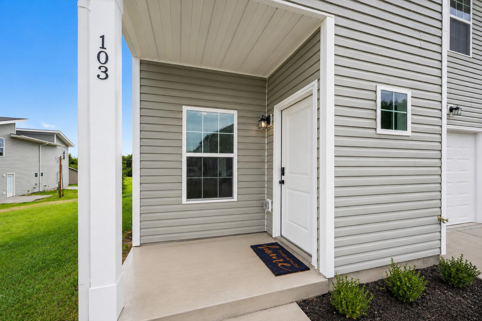 103 Elkchester Circle Property Photo 2