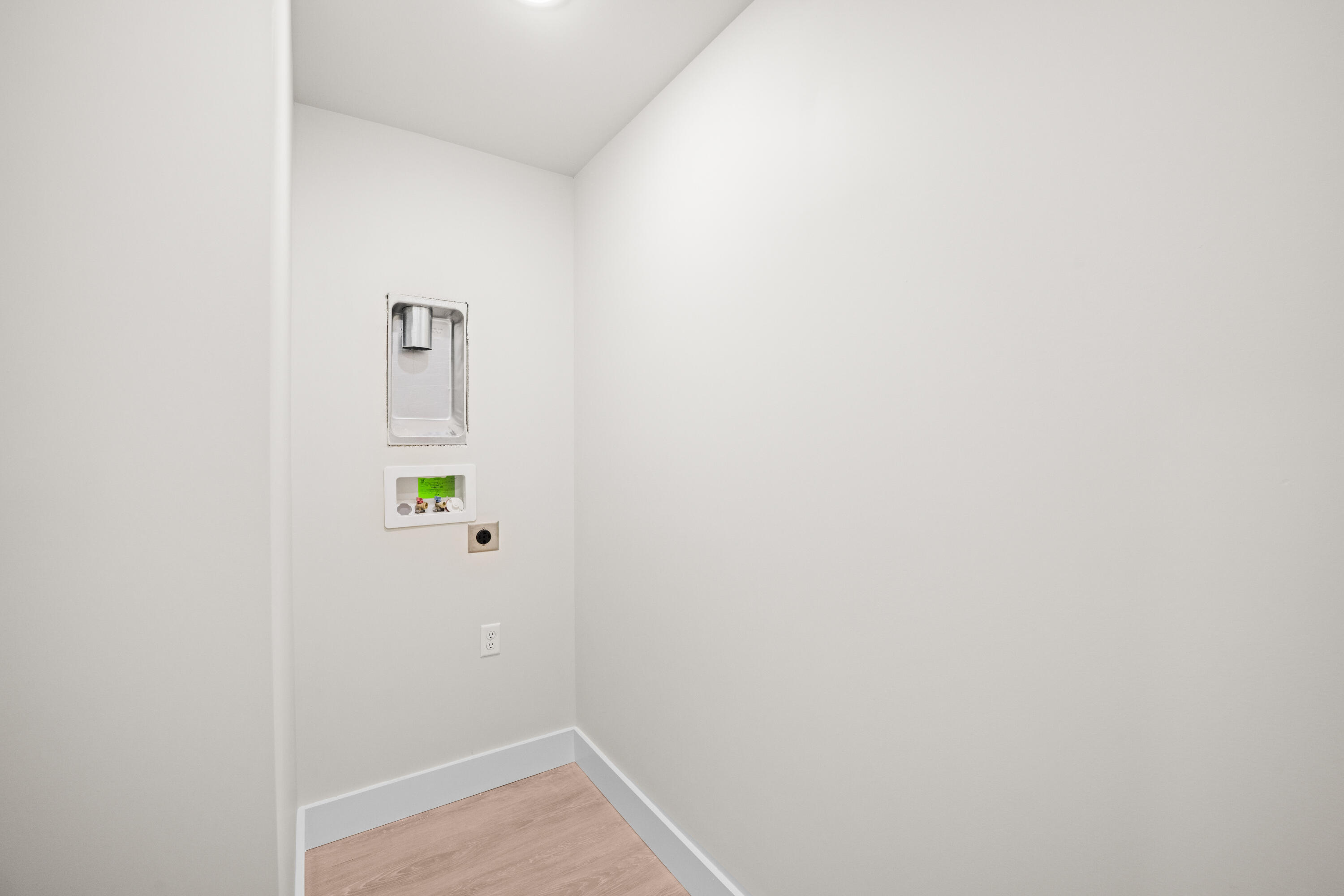 103 Elkchester Circle Property Photo 27