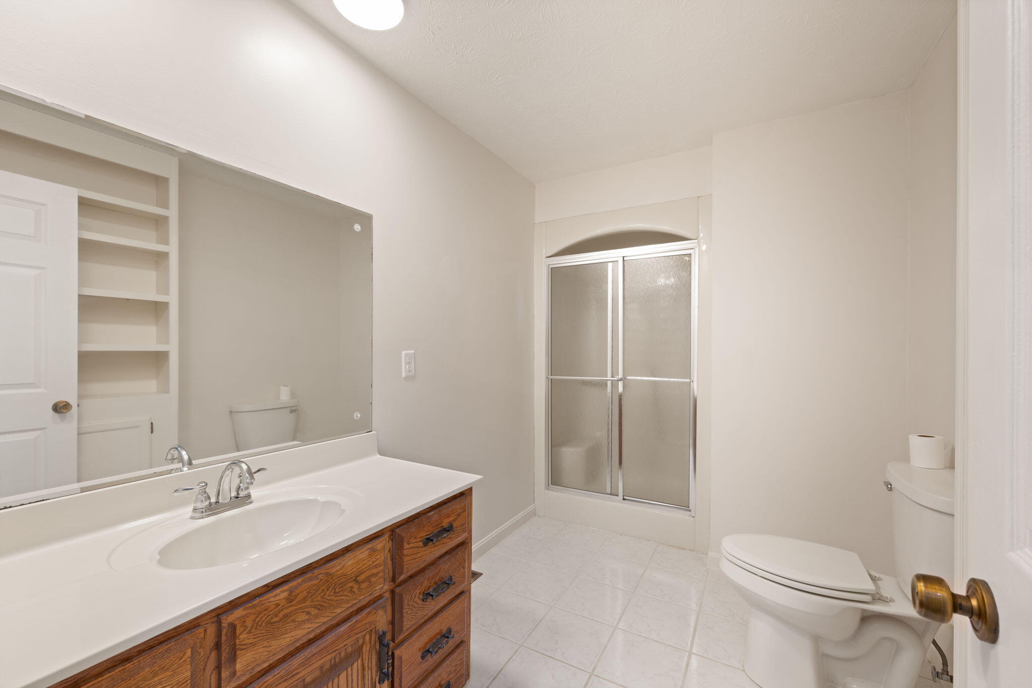 3925 Hickory Hill Drive Property Photo 14