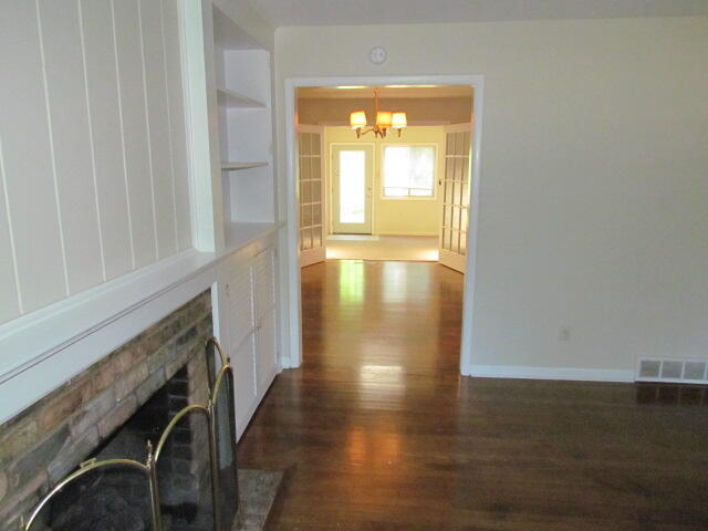 807 Malabu Drive A Property Photo 5