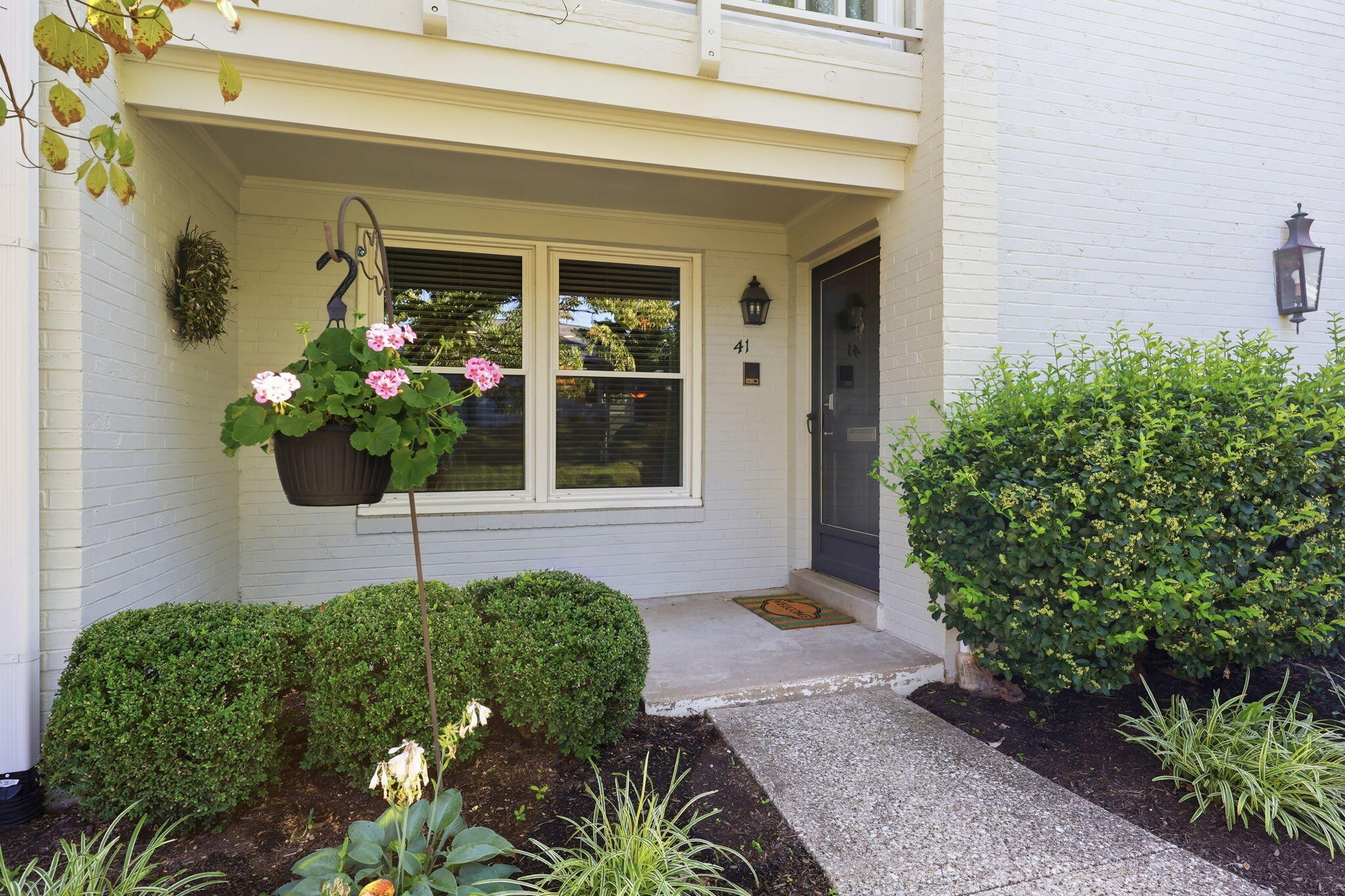 395 Redding Road 41 Property Photo 5