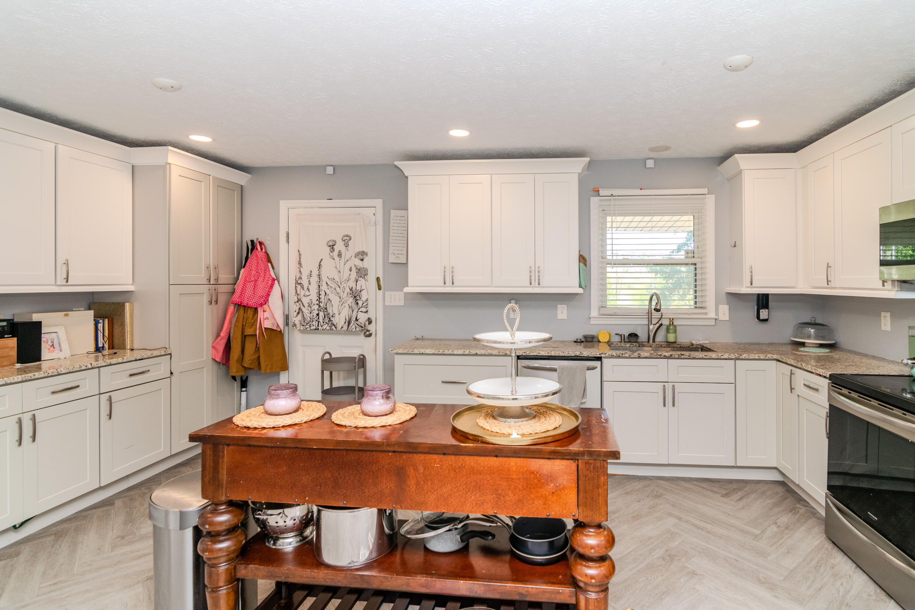 314 Peachtree Drive Property Photo 10