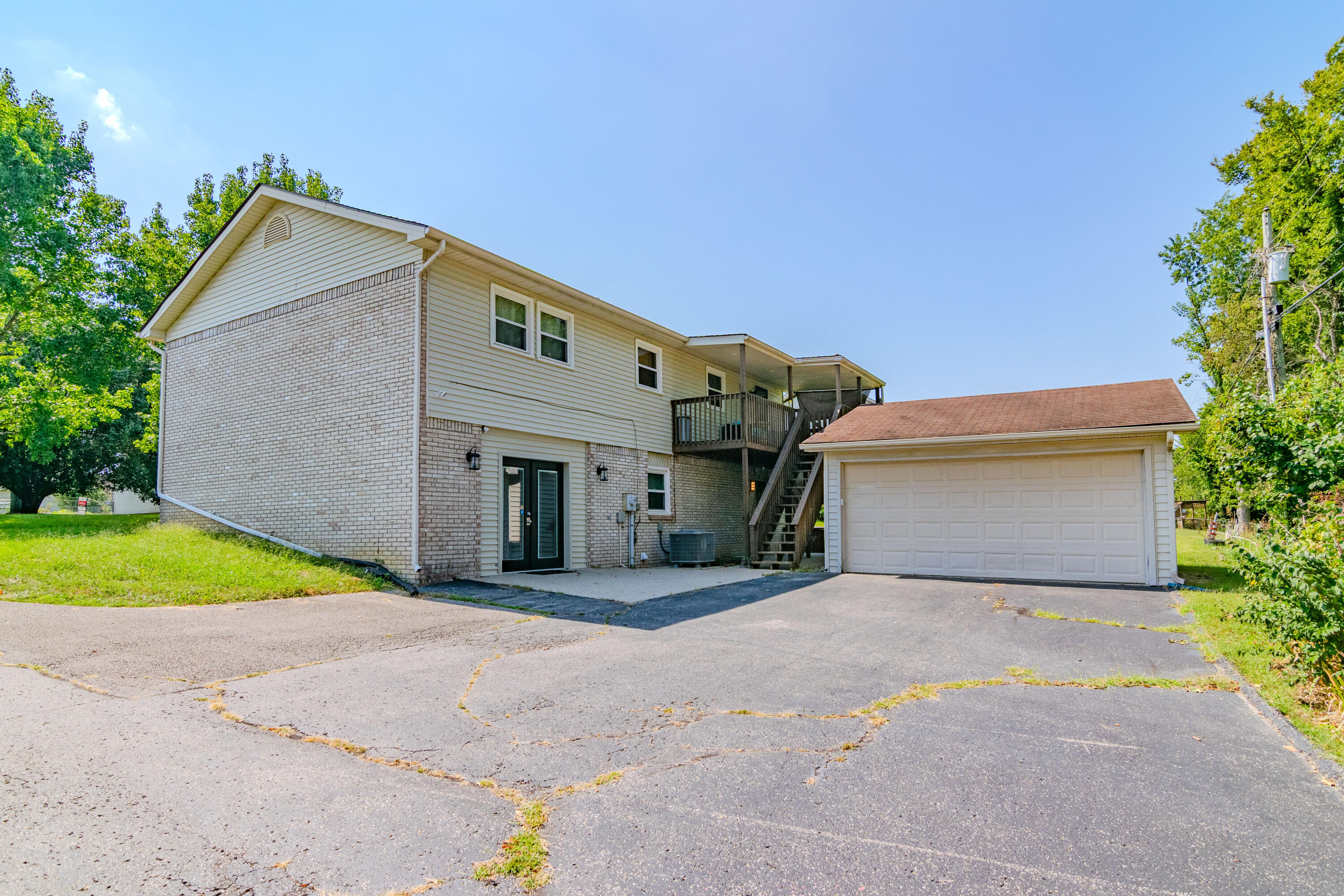 314 Peachtree Drive Property Photo 54