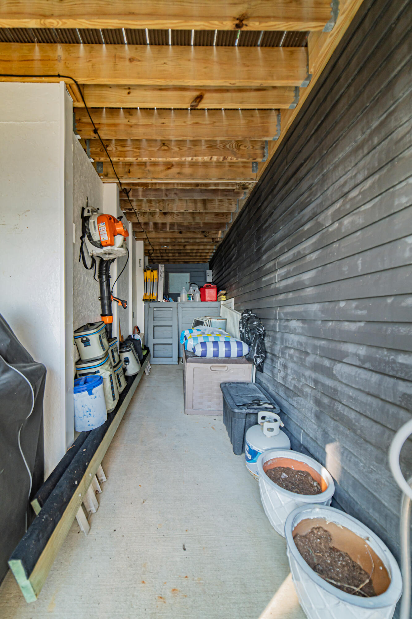 185 Arthur Court Property Photo 33