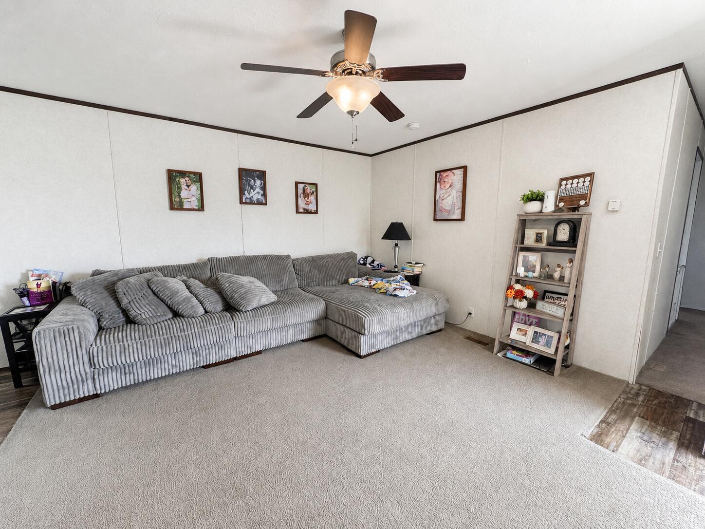240 Crestview Property Photo 3