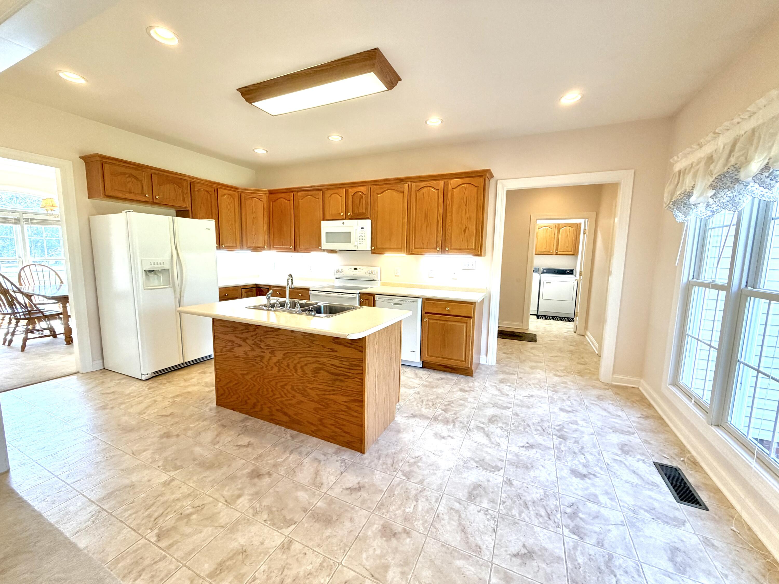 4893 Orten Drive Property Photo 5