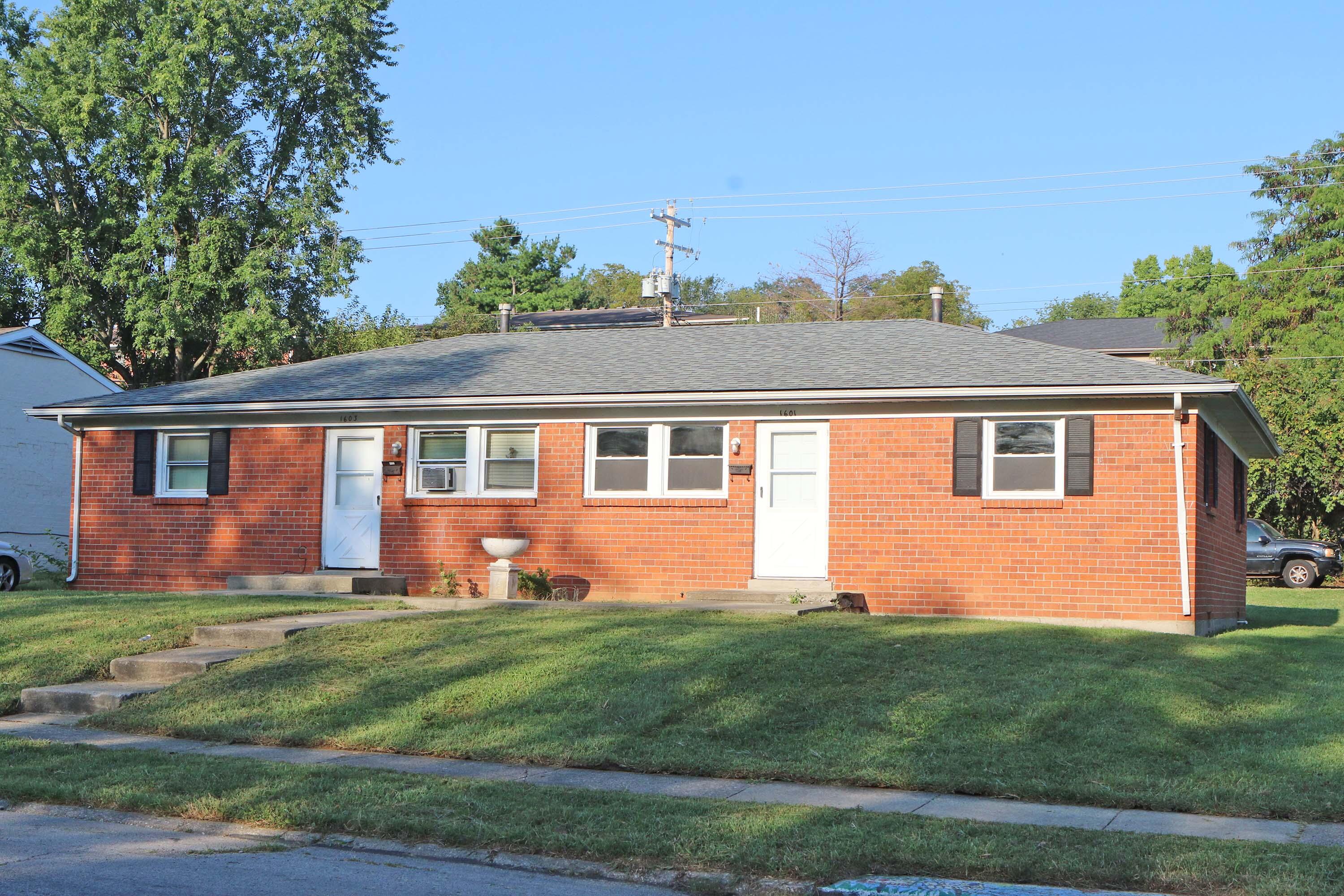 1601-1603 Maywick View Lane Property Photo 27