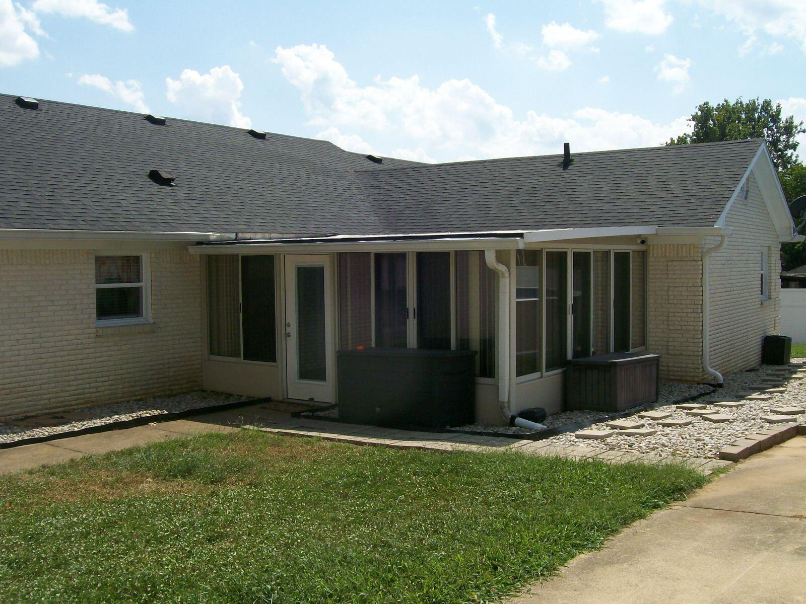 600 Keene Way Property Photo 4