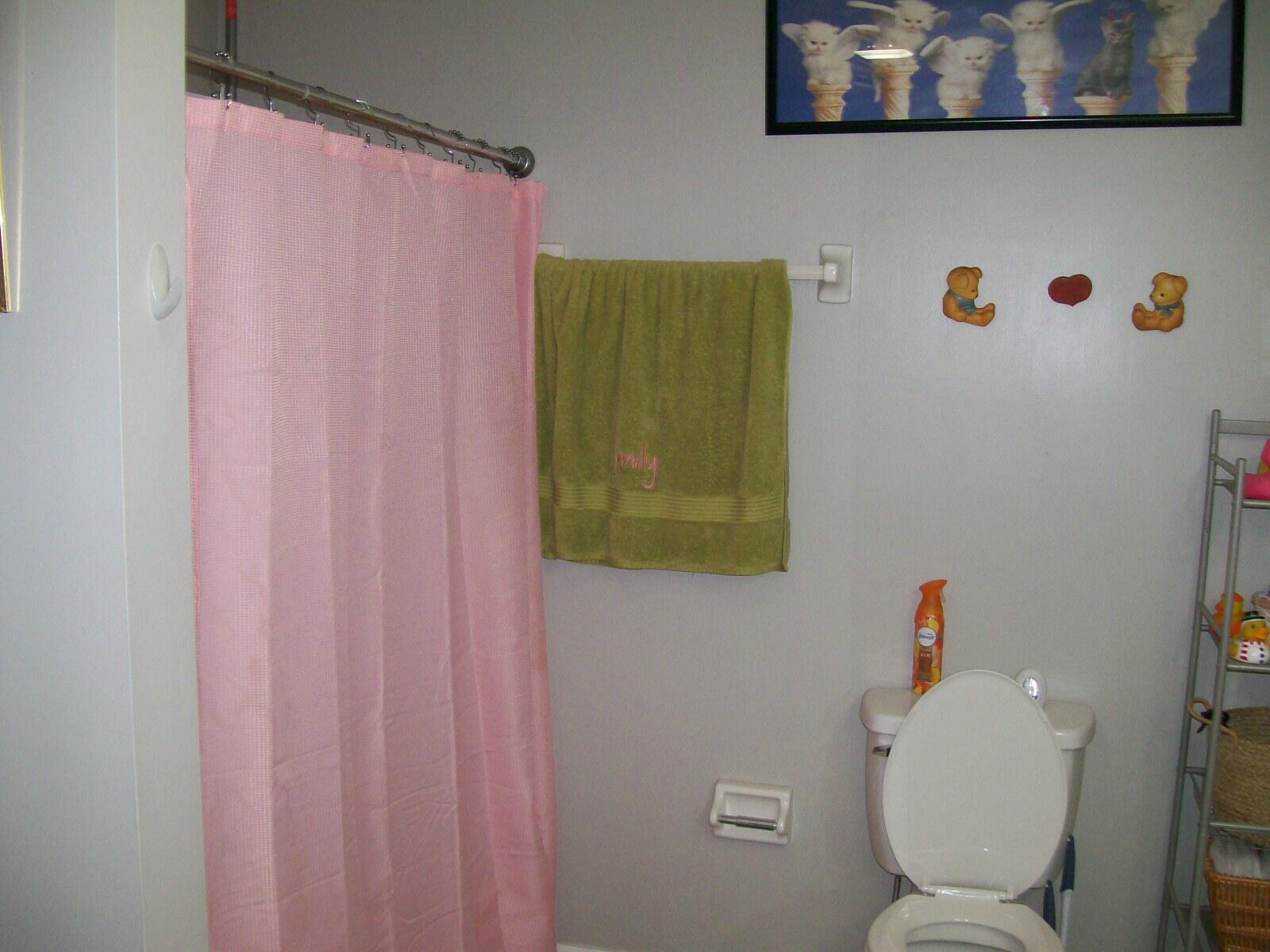 600 Keene Way Property Photo 11