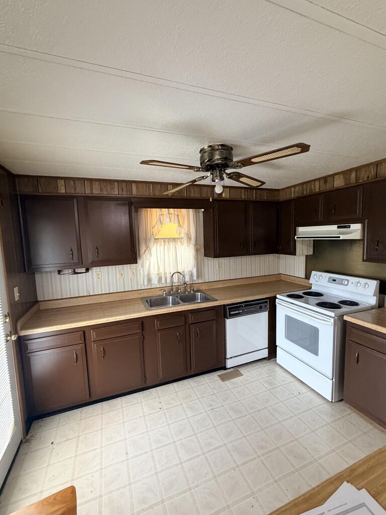 107 Ross Branch Property Photo 11