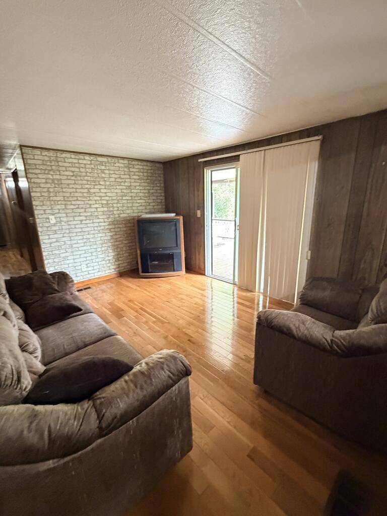 107 Ross Branch Property Photo 12