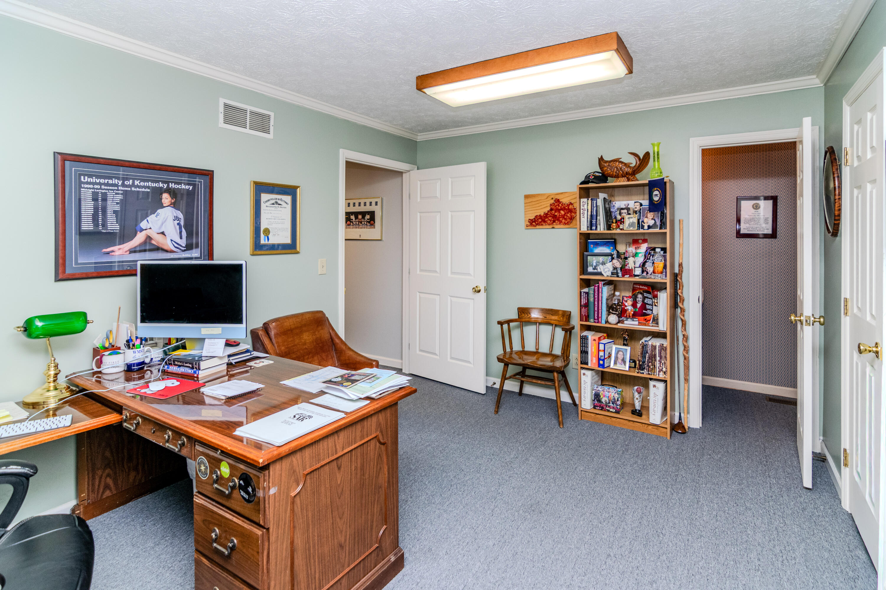 102 Consumer Lane Property Photo 22