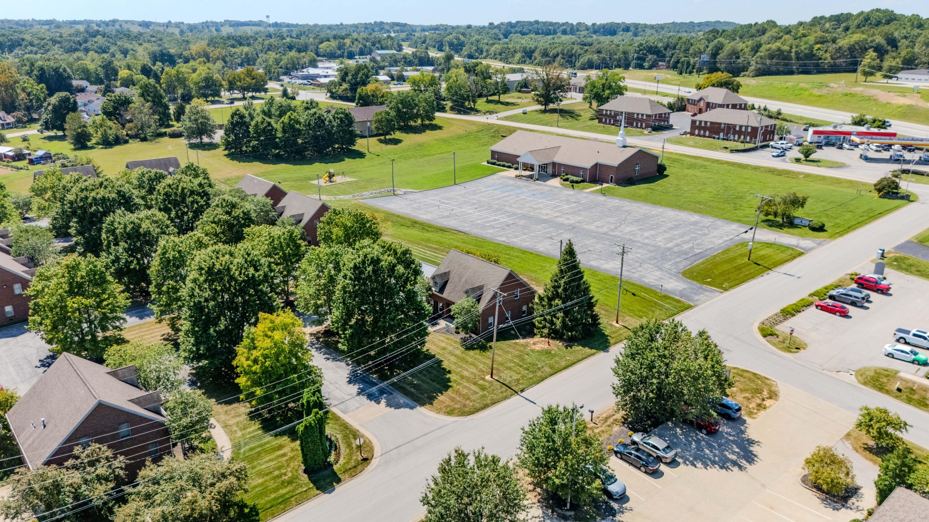 102 Consumer Lane Property Photo 40
