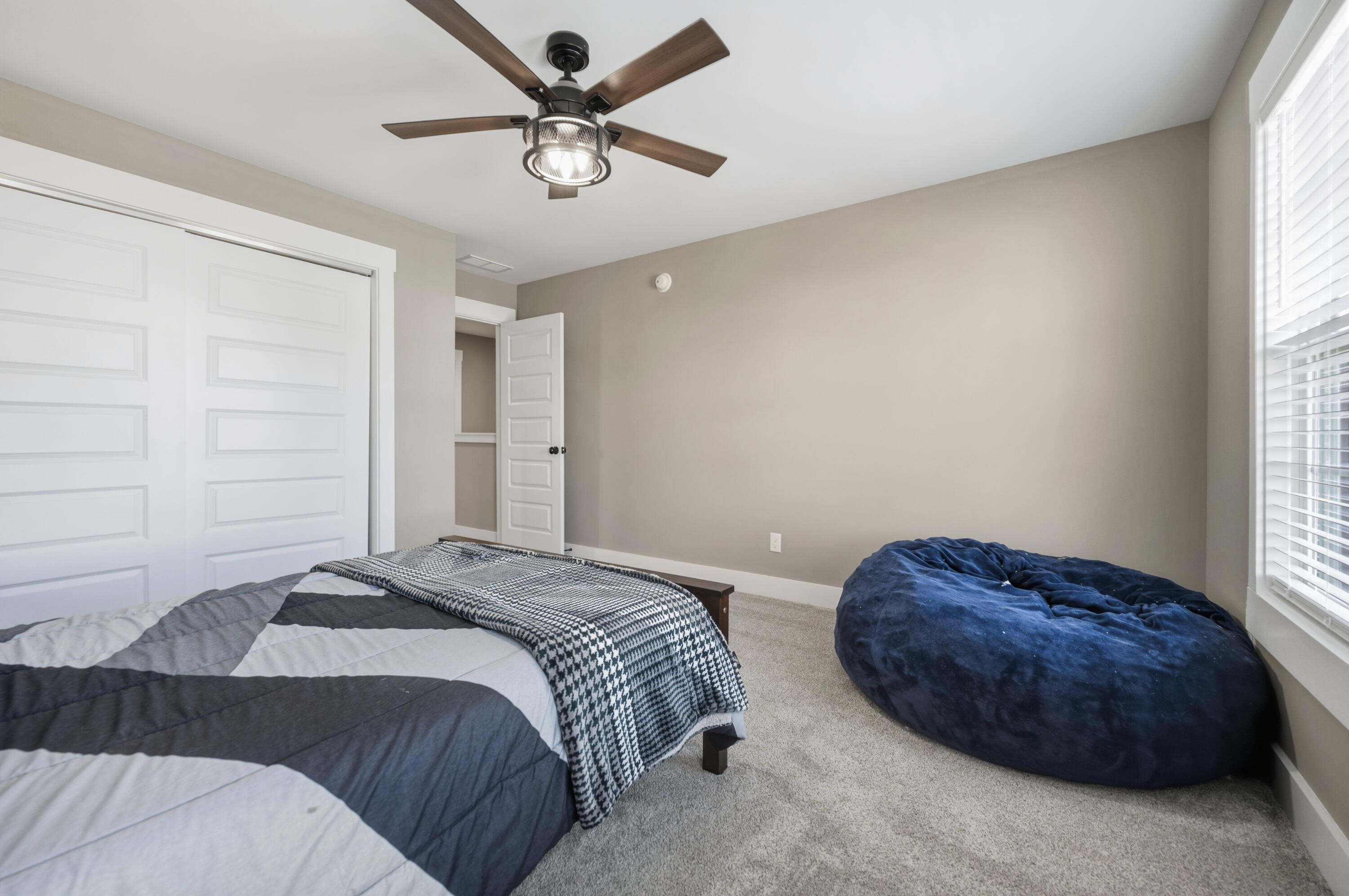 918 Cobble Drive Property Photo 30
