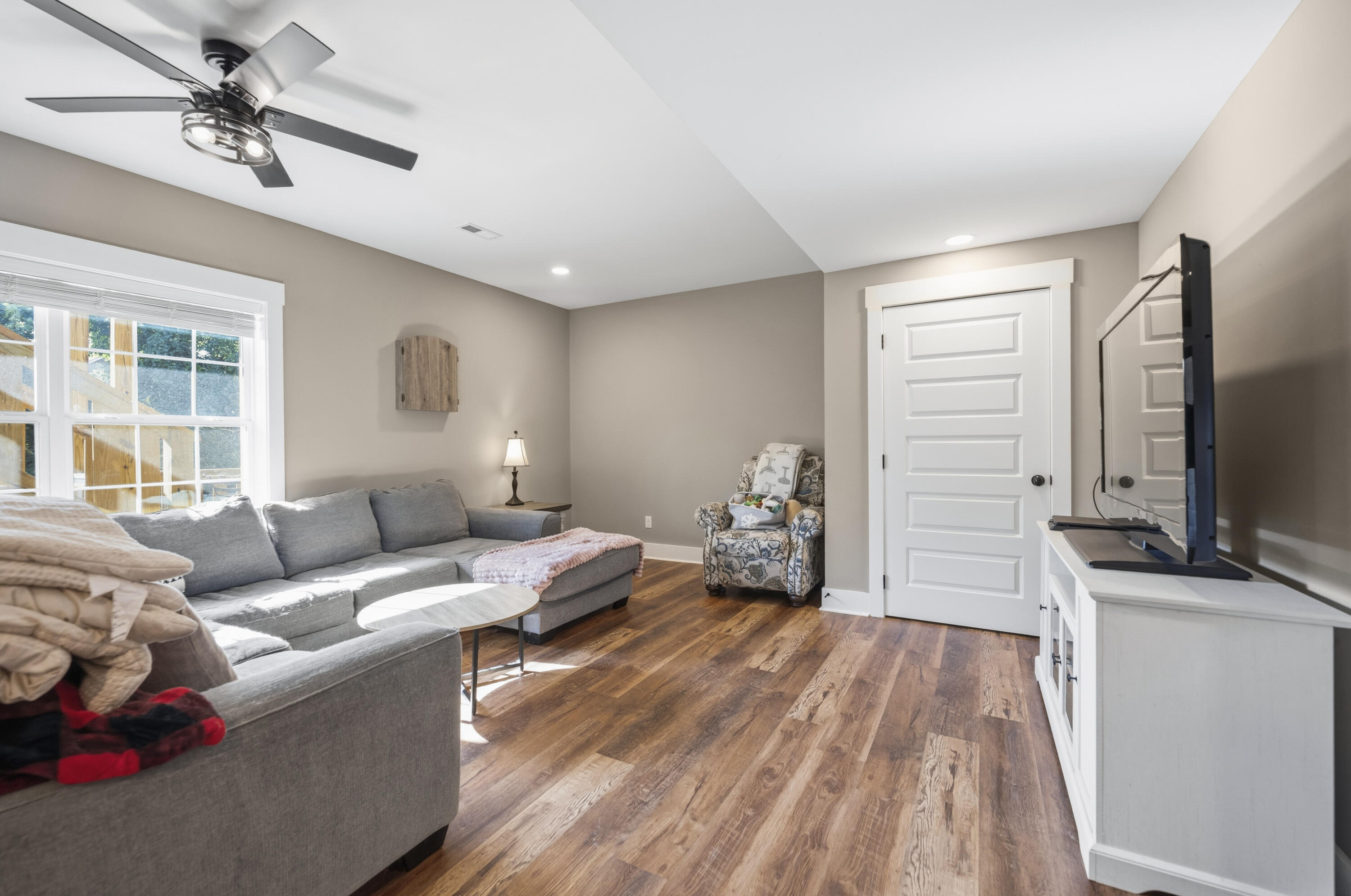 918 Cobble Drive Property Photo 39