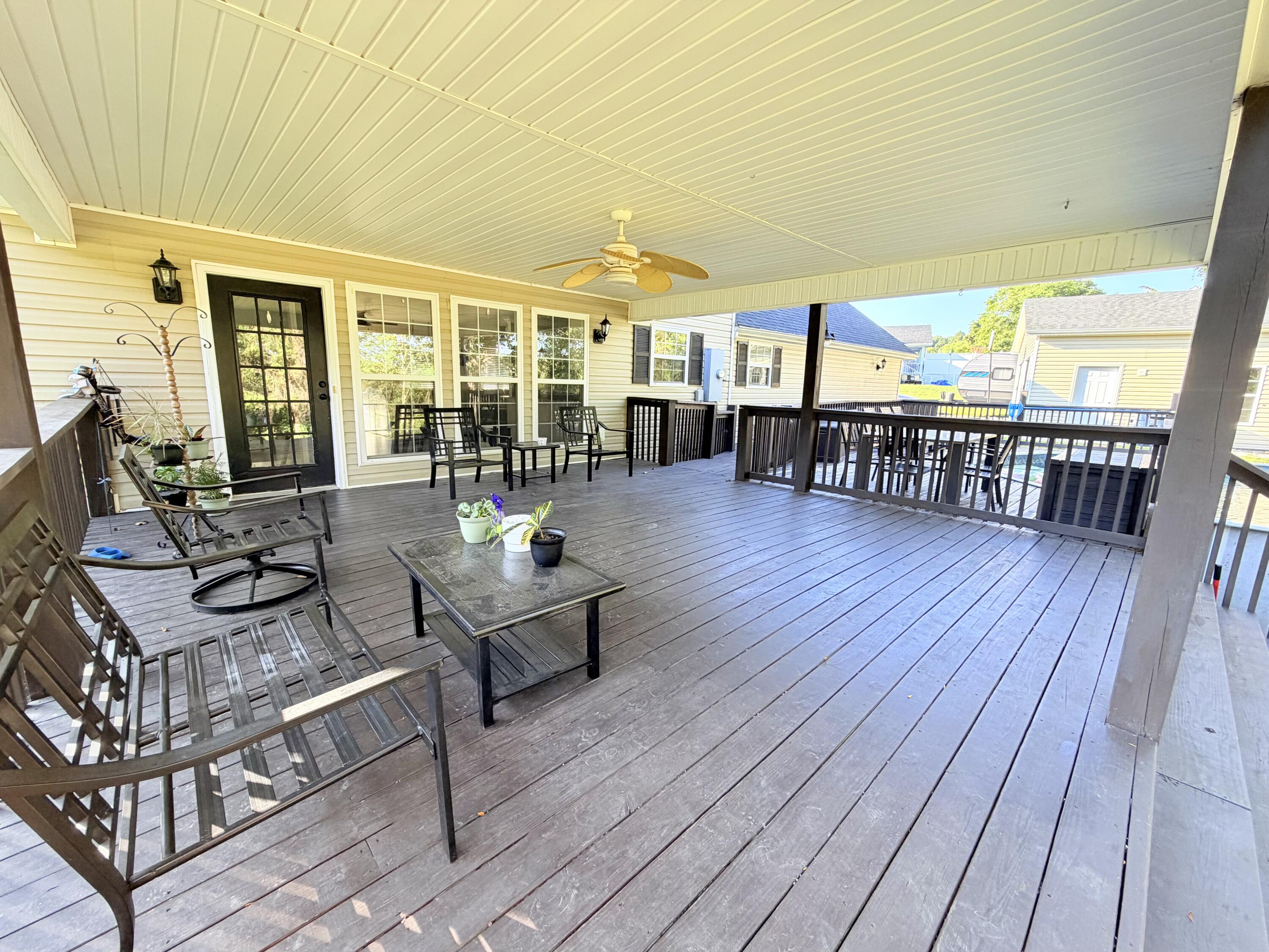 207 Byrda Way Property Photo 14