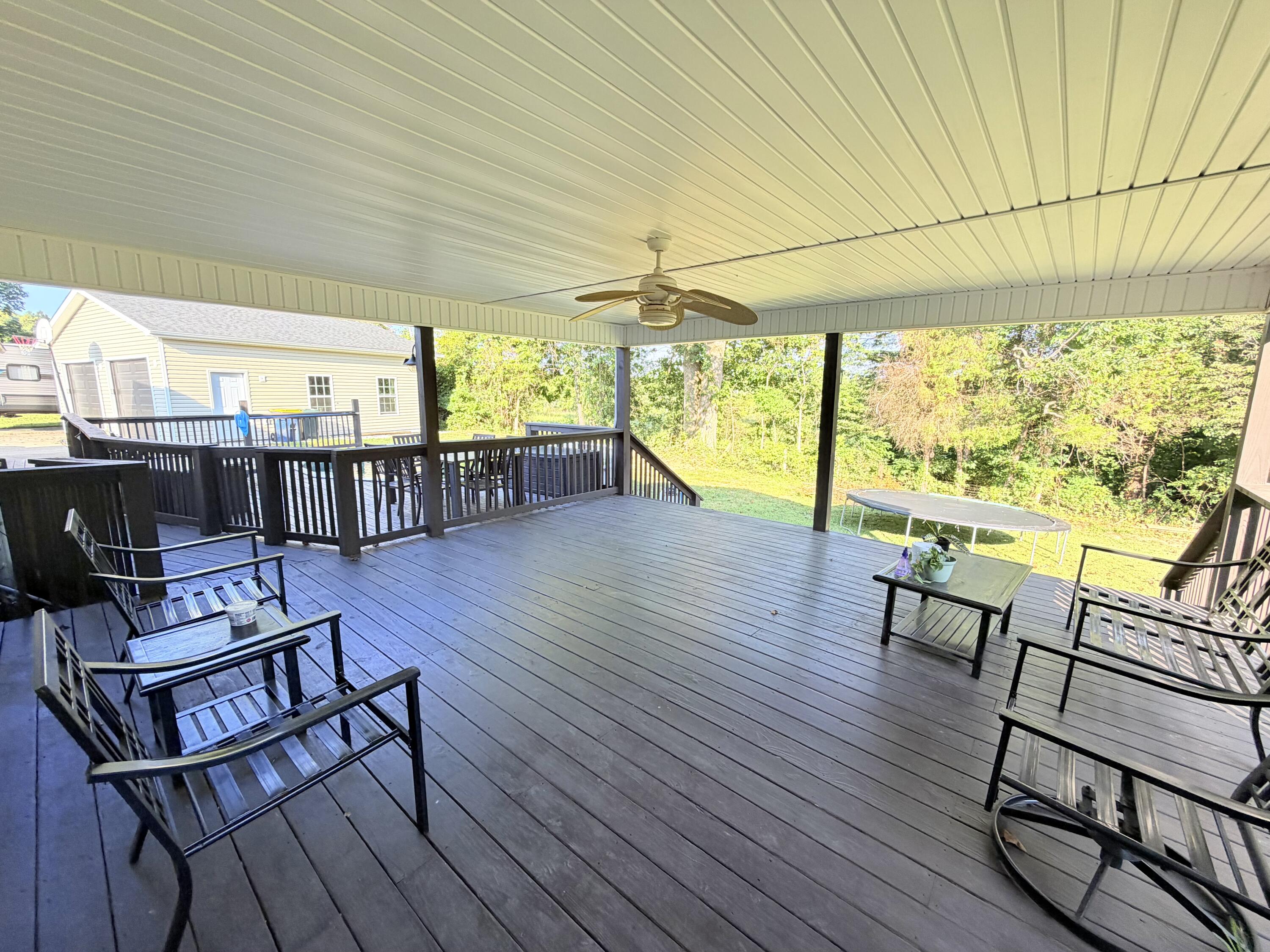 207 Byrda Way Property Photo 16