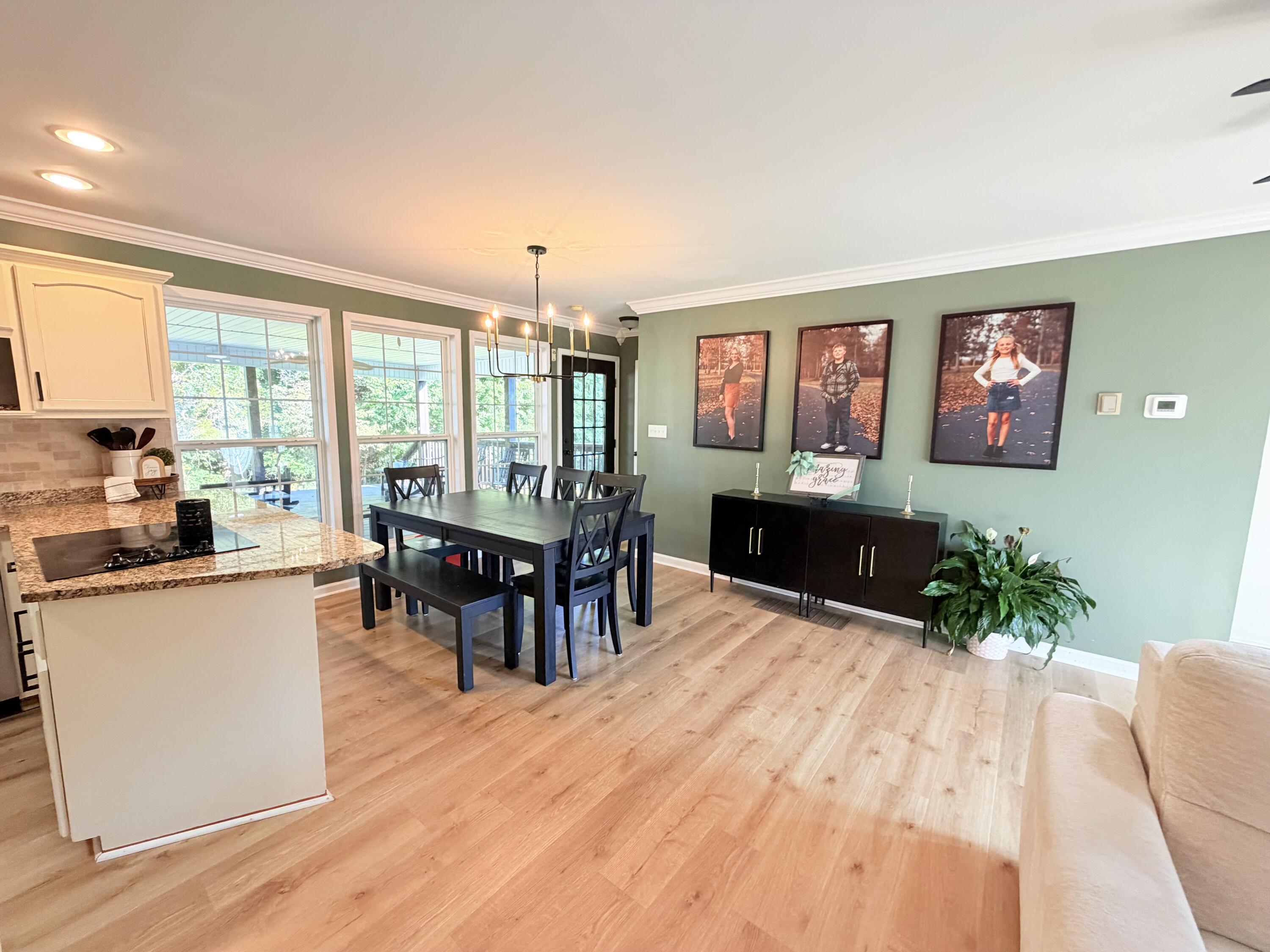 207 Byrda Way Property Photo 33