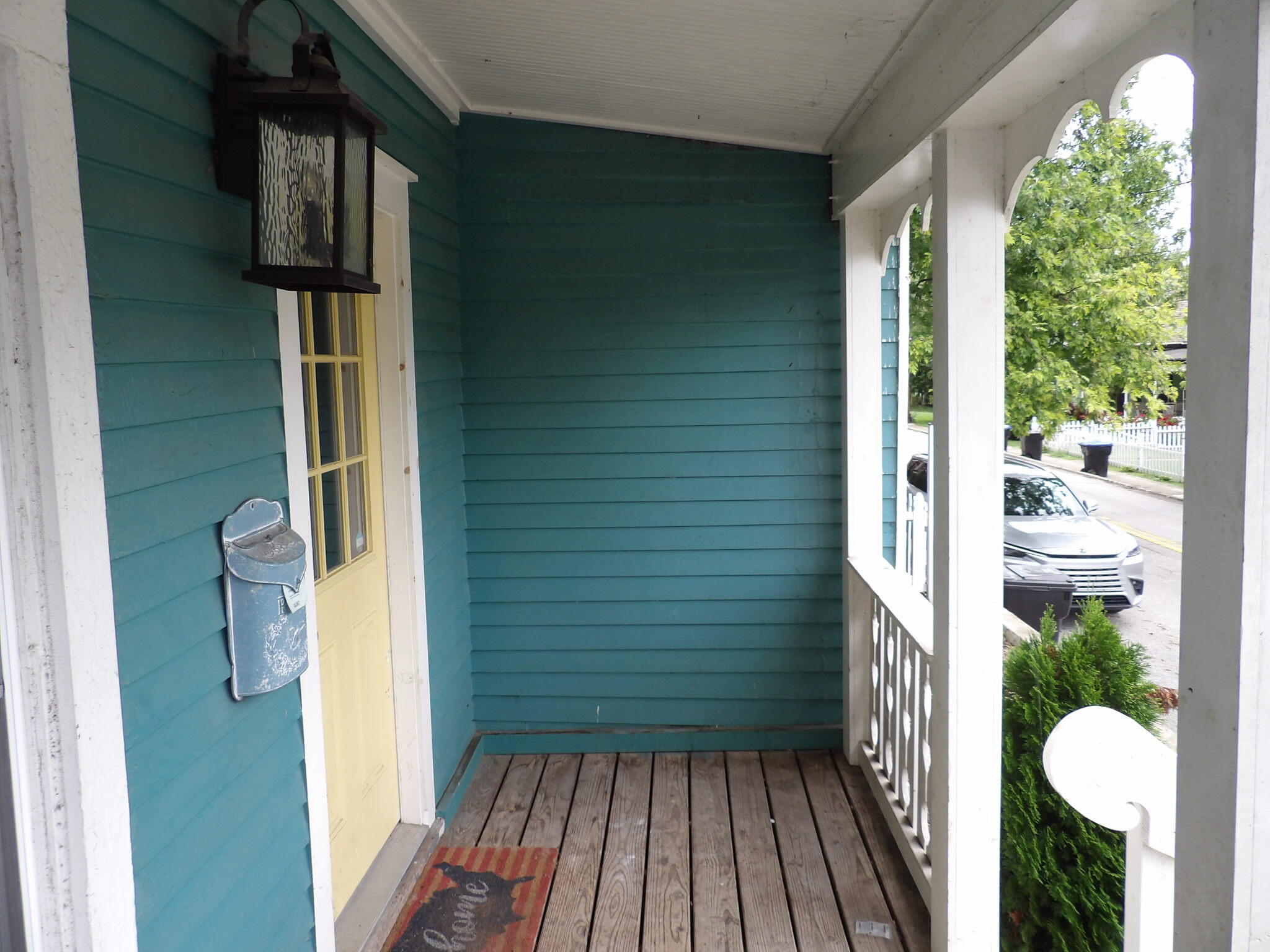611 Taylor Avenue Property Photo 4